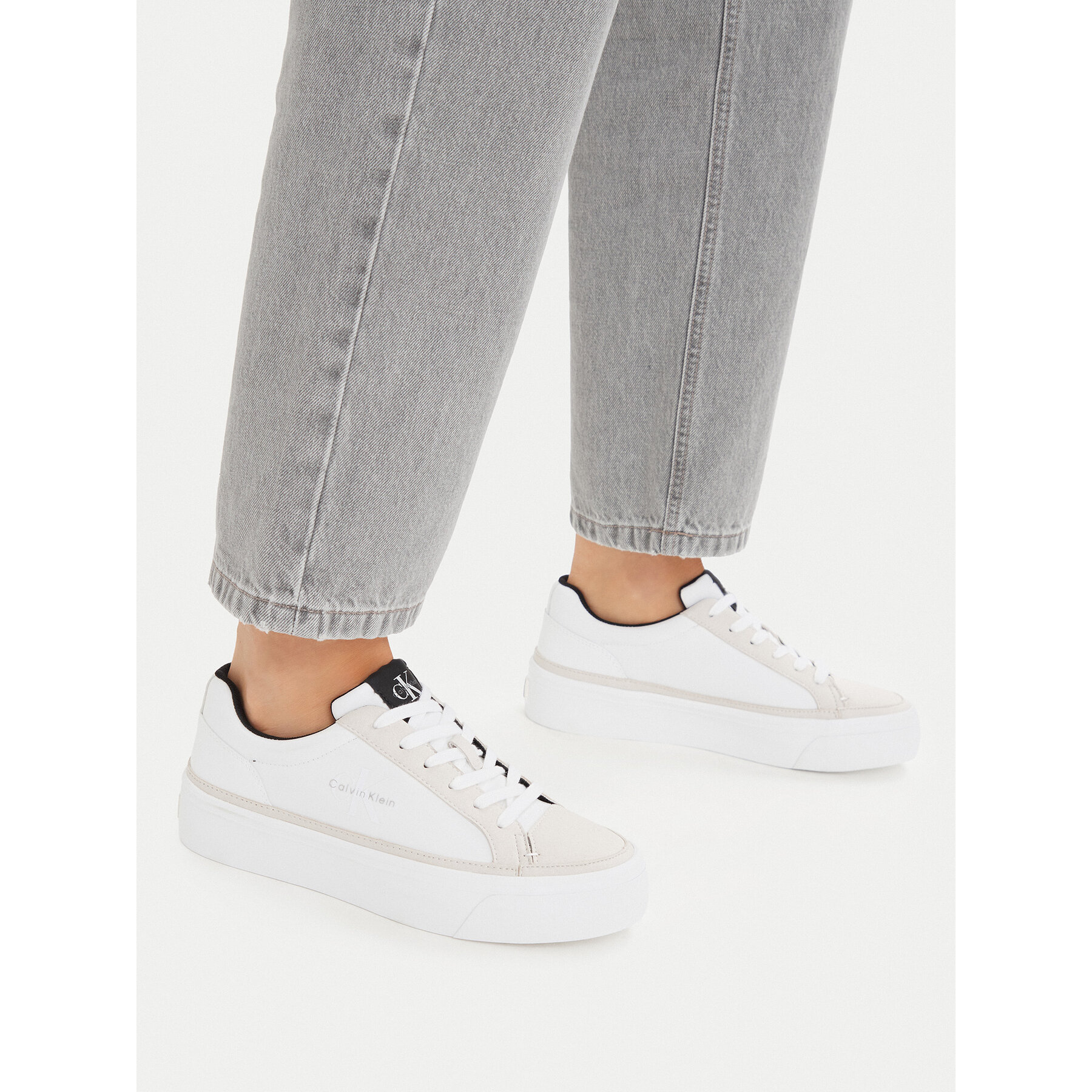 Сникърси Calvin Klein Vulc Flatf Laceup HW0HW03086 Бял