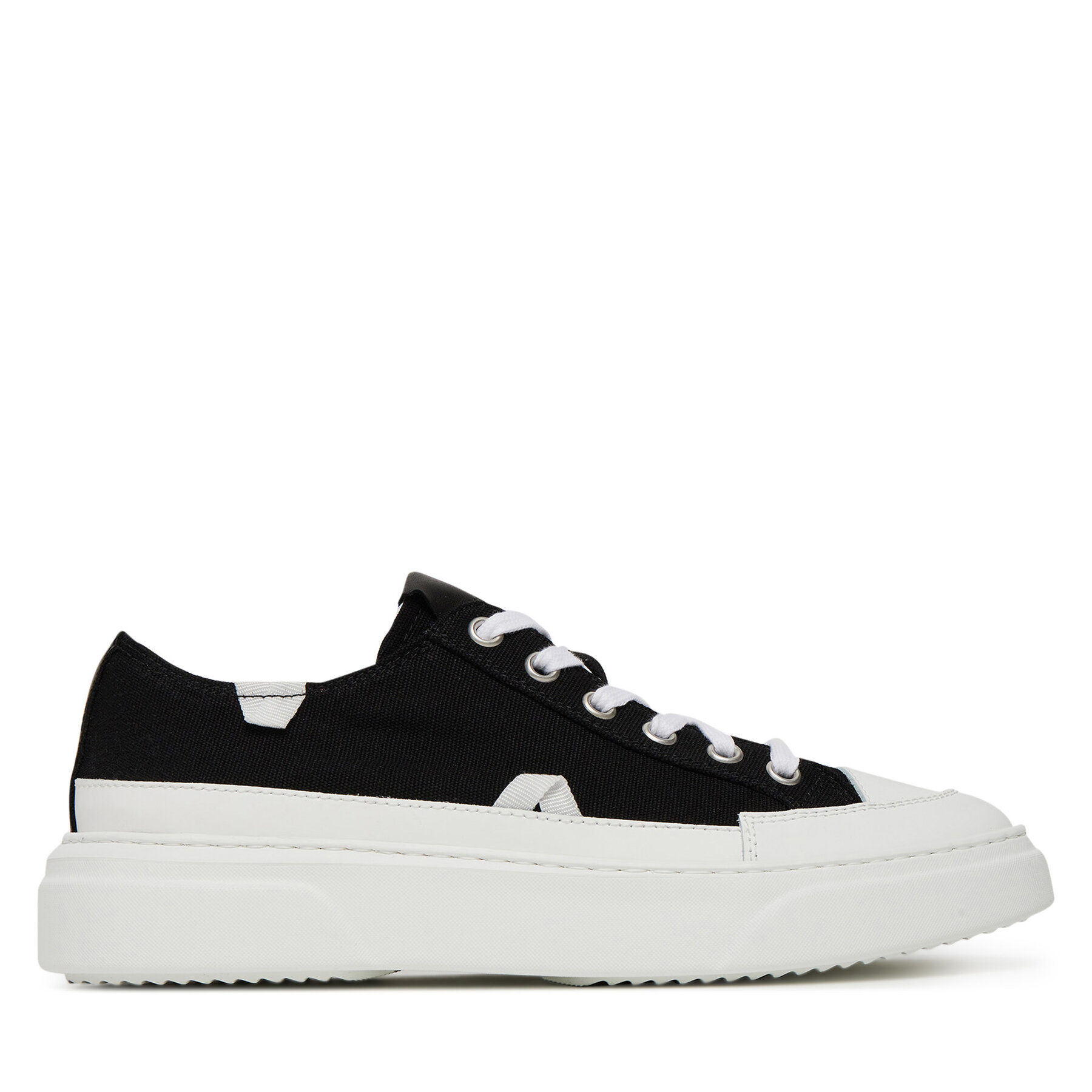 Sneakers aus Stoff Inuikii