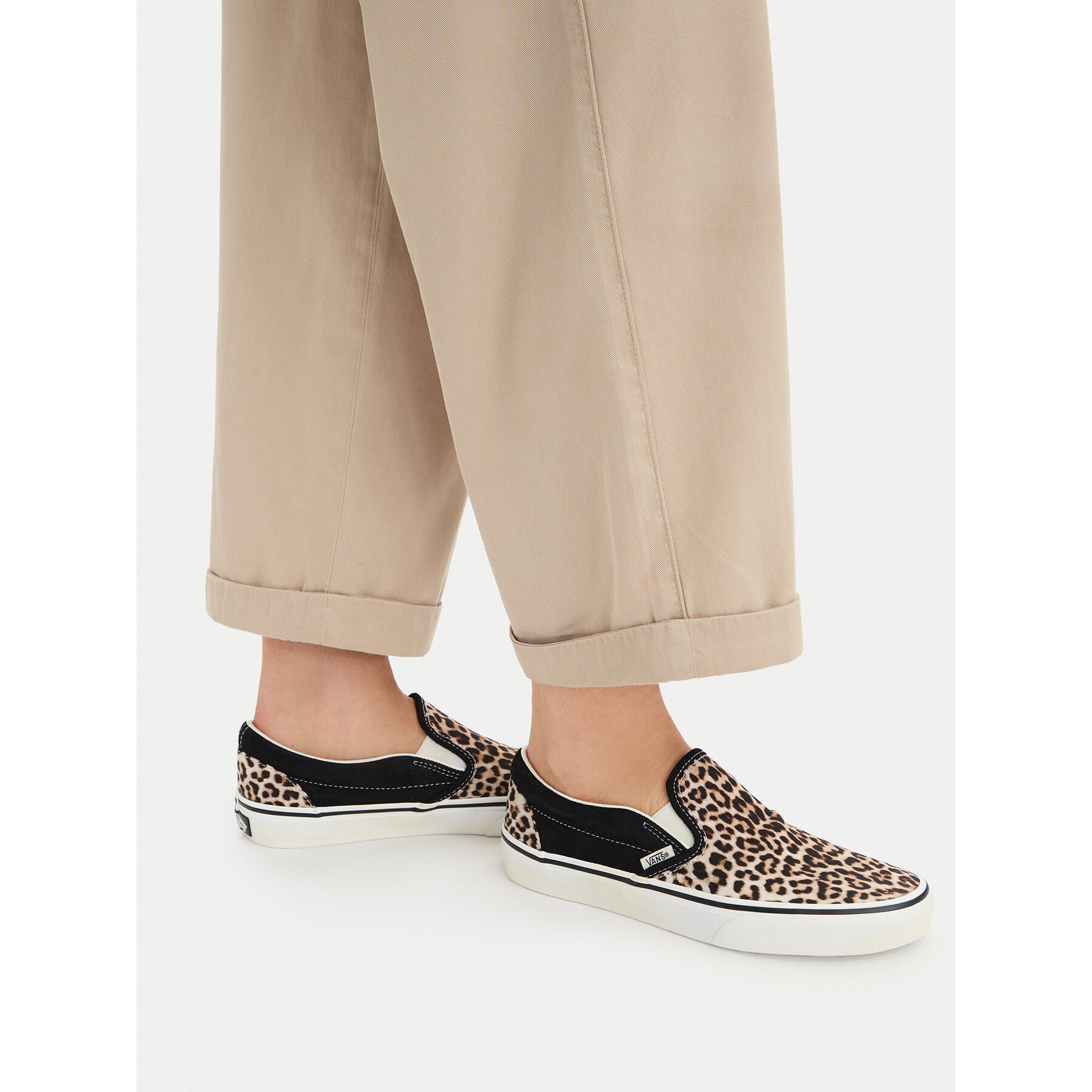 Tenis superge Vans Classic Slip-On VN000ED2YY61 Rjava