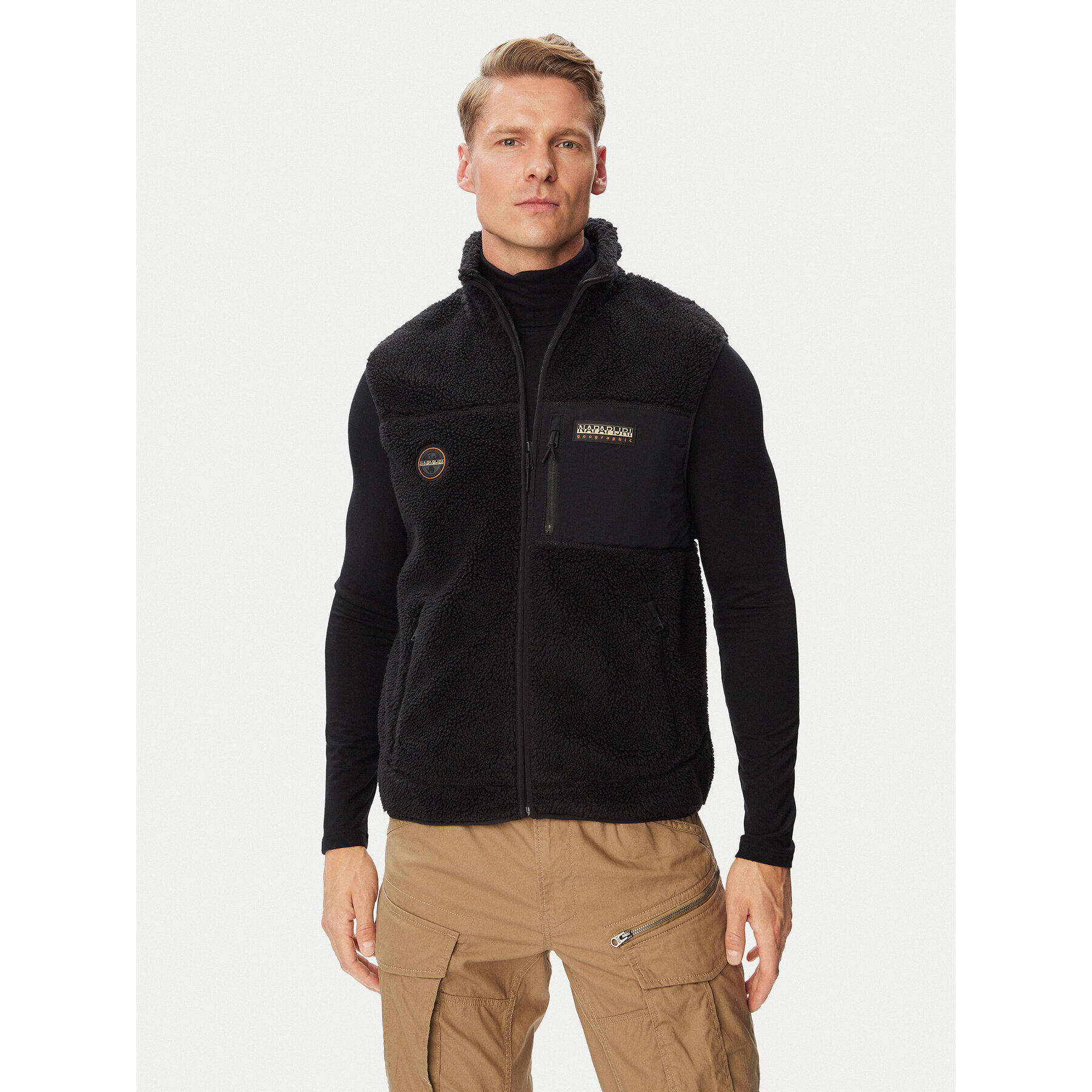 Napapijri Bodywarmer Yupik V 2 NP0A8B8R Schwarz Regular Fit