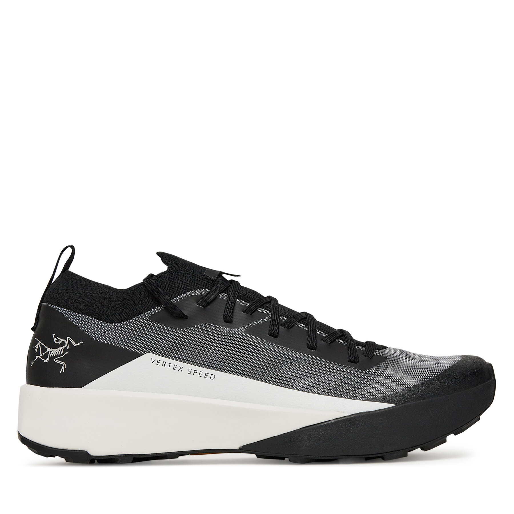 Trekking čevlji Arc'teryx Vertex Speed Low X000009715 Črna