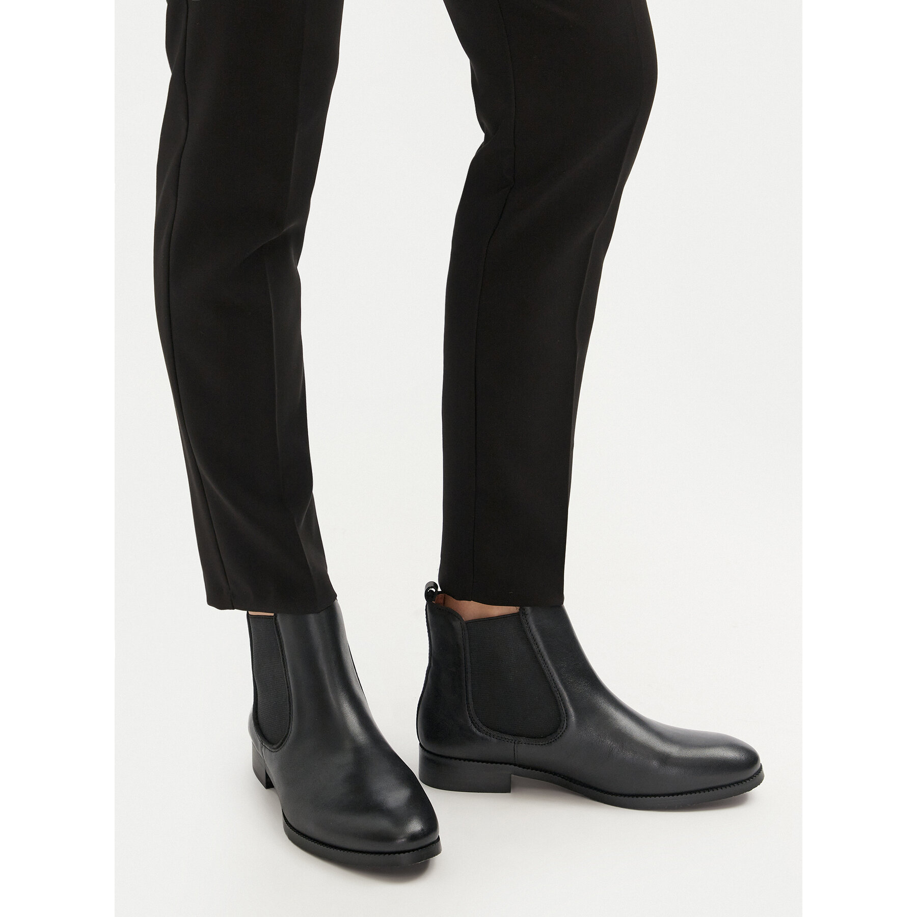 Ghete Jodhpur Pikolinos W4D-8637ST Negru