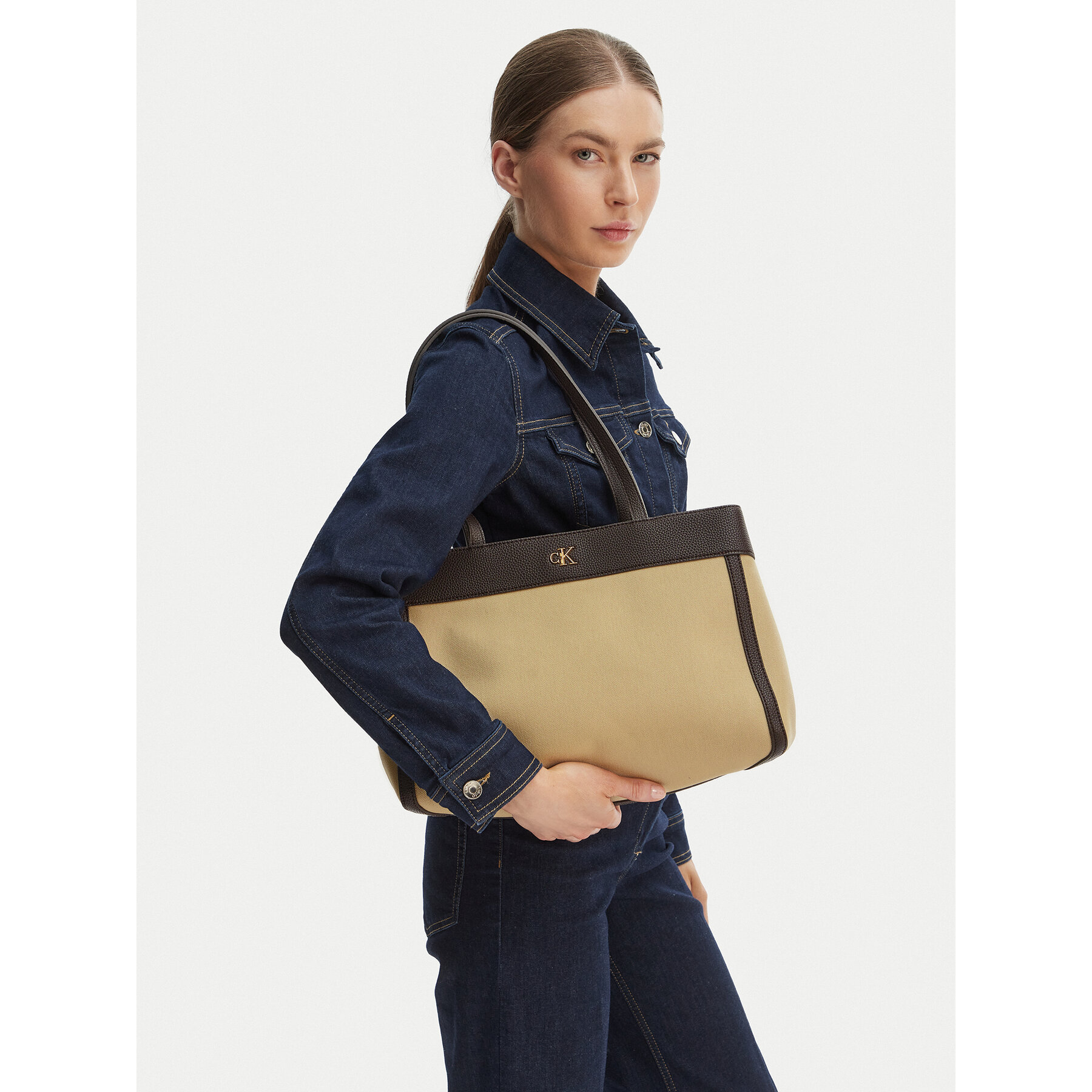 Ročna torba Calvin Klein Ck Canvas Medium Tote LV04F3503G Bež