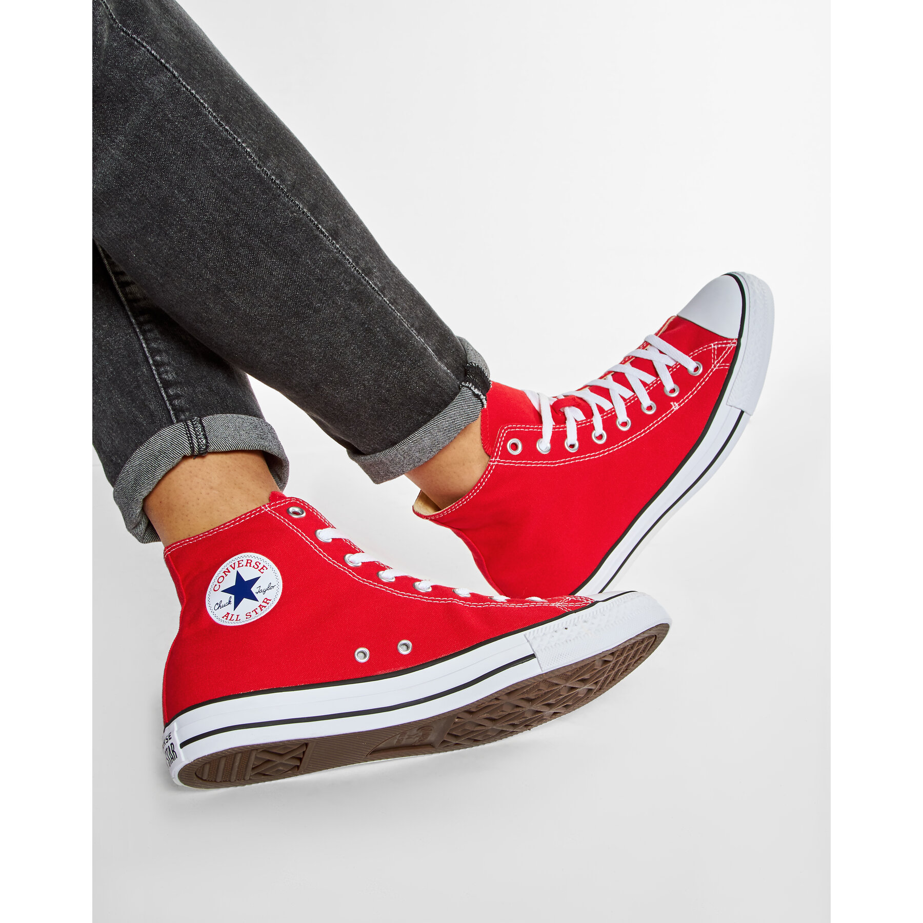 Modne superge Converse Chuck Taylor All Star HI M9621C Rdeča