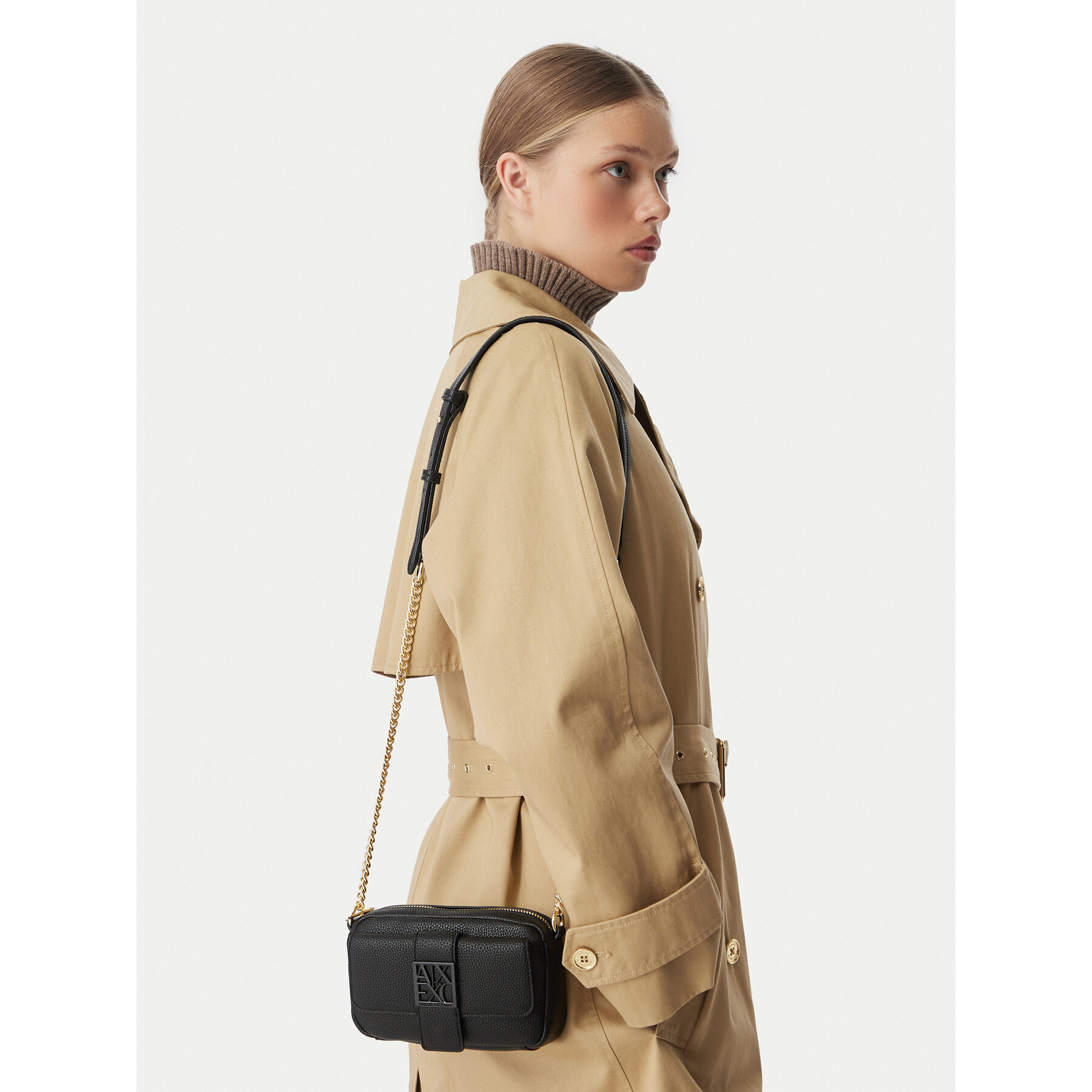Дамска чанта Armani Exchange XW000324 AF11902 UC001 Черен