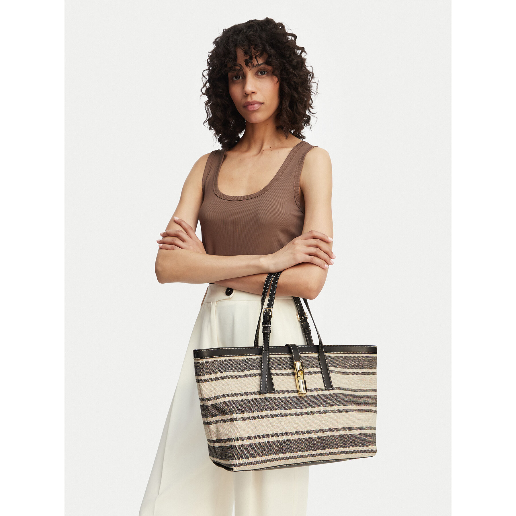 Torbica Furla Debby LWB02007 BX4353 CN 4296S Tamnoplava