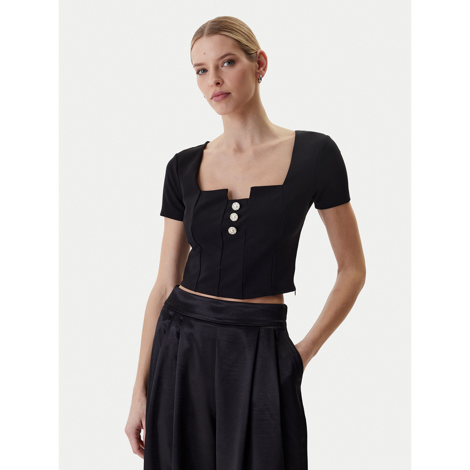 Guess Μπλουζάκι W6RP08 KCBO2 Μαύρο Classic Fit