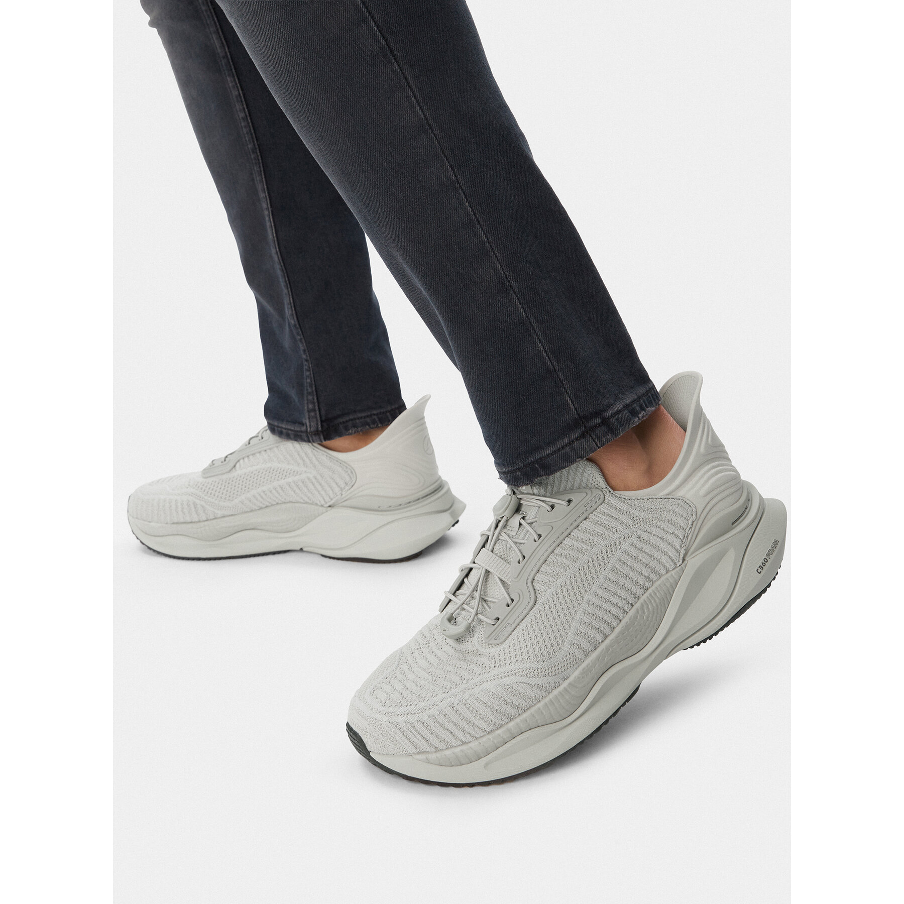 Сникърси Clarks Pace Rise 26187372 Сив