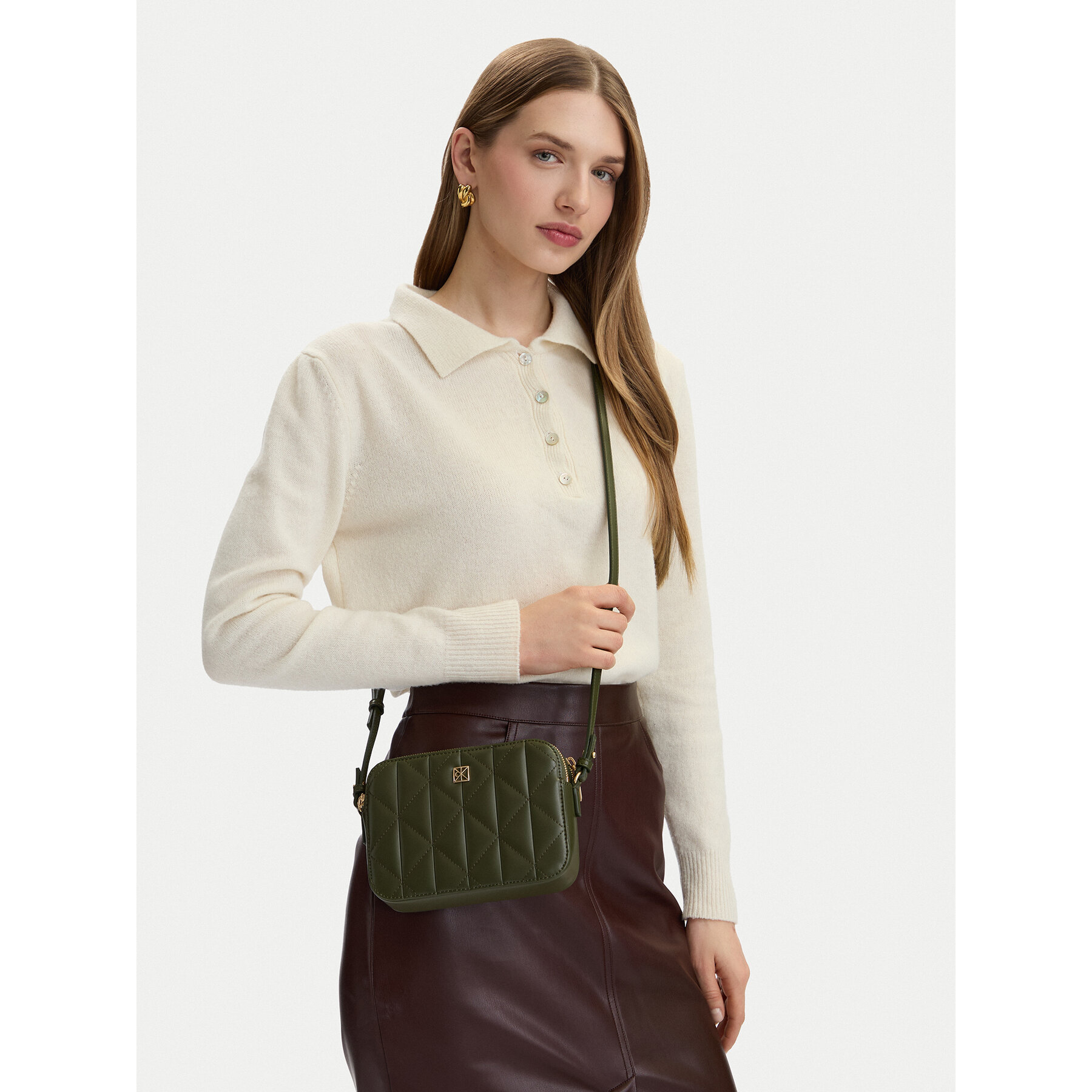 Kabelka Calvin Klein Quilted Double Zip Camera Bag LV04F3328G Tmavo zelená
