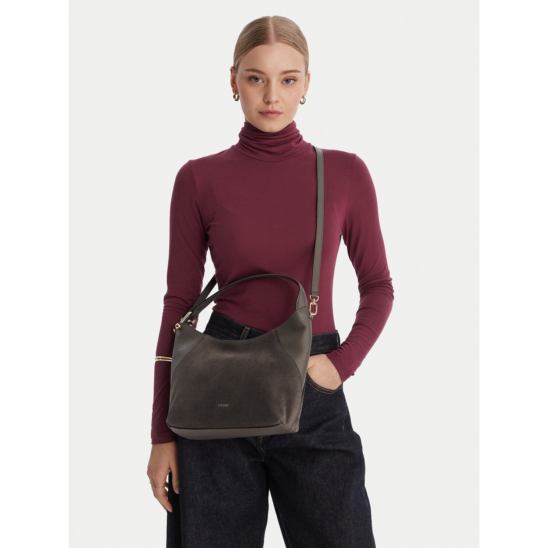 Ročna torba Furla Lara S WB01958 BX1895 BG 4285S Siva