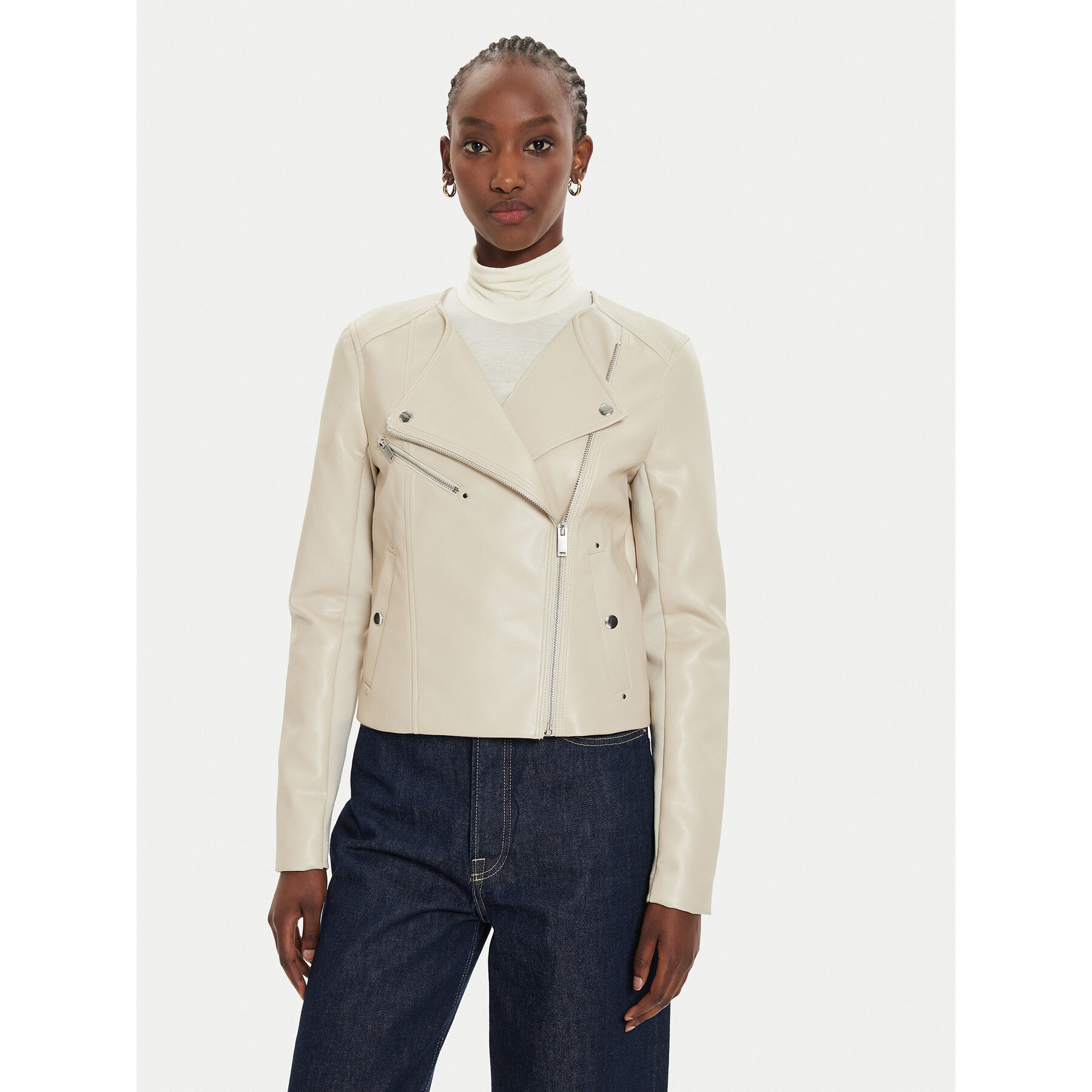Vero Moda Jacke aus Kunstleder Riley 10302441 Beige Slim Fit