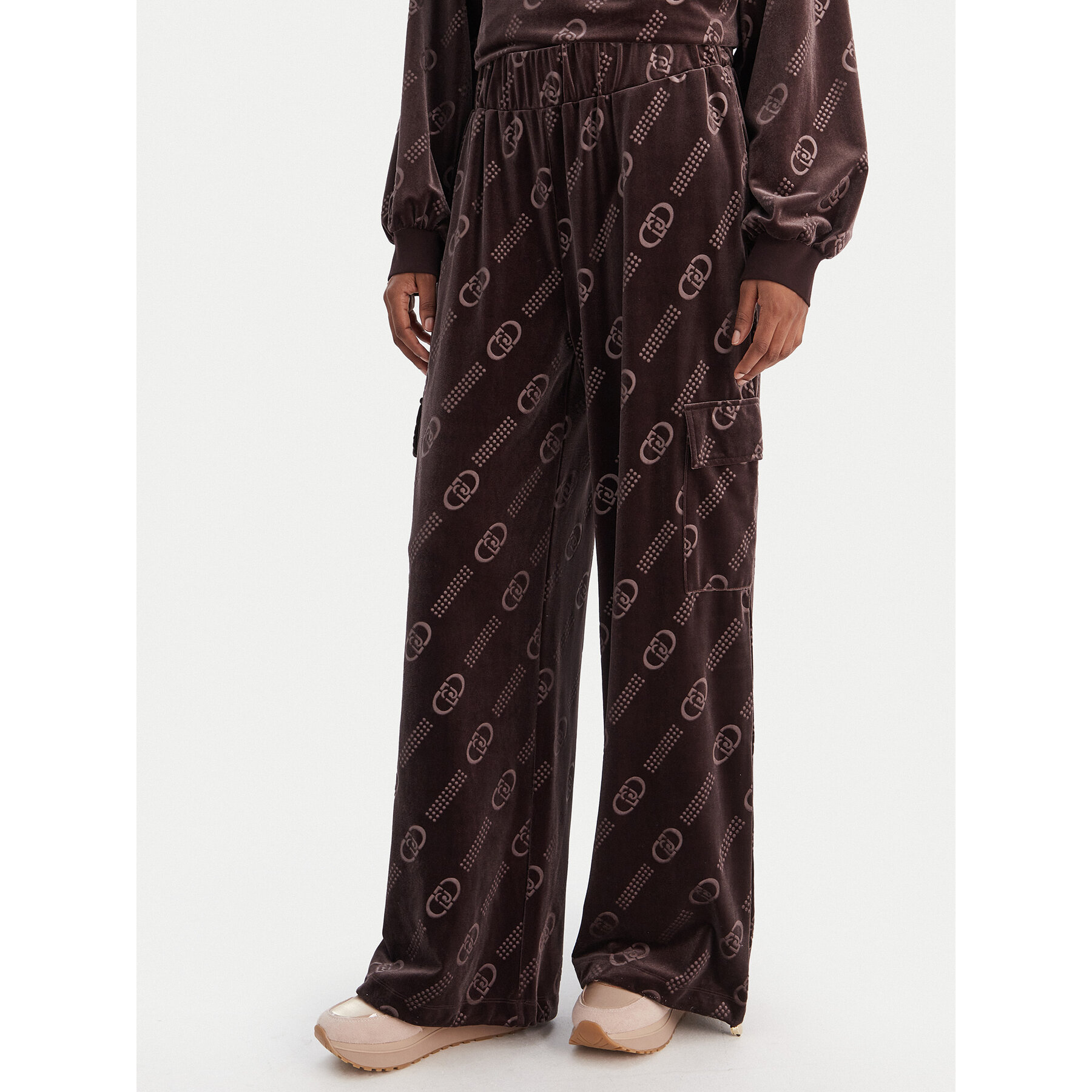 Liu Jo Sport Jogginghose TF5111 J4955 Braun Relaxed Fit