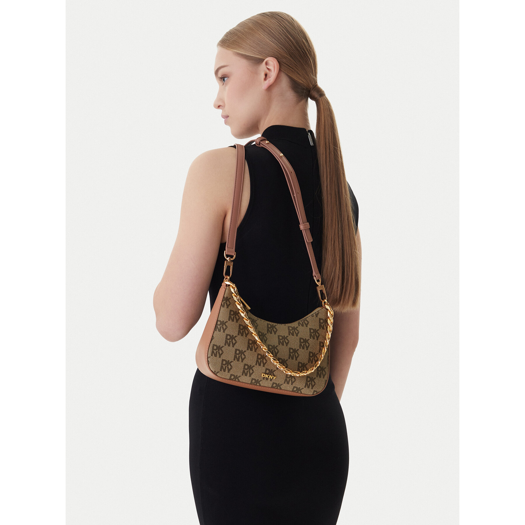 Táska DKNY R53E6I10 Barna