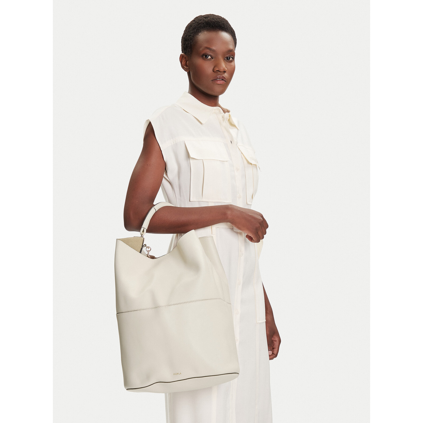 Τσάντα Furla WB01786-BX3169-3767S-1-007-20-BG-B Λευκό