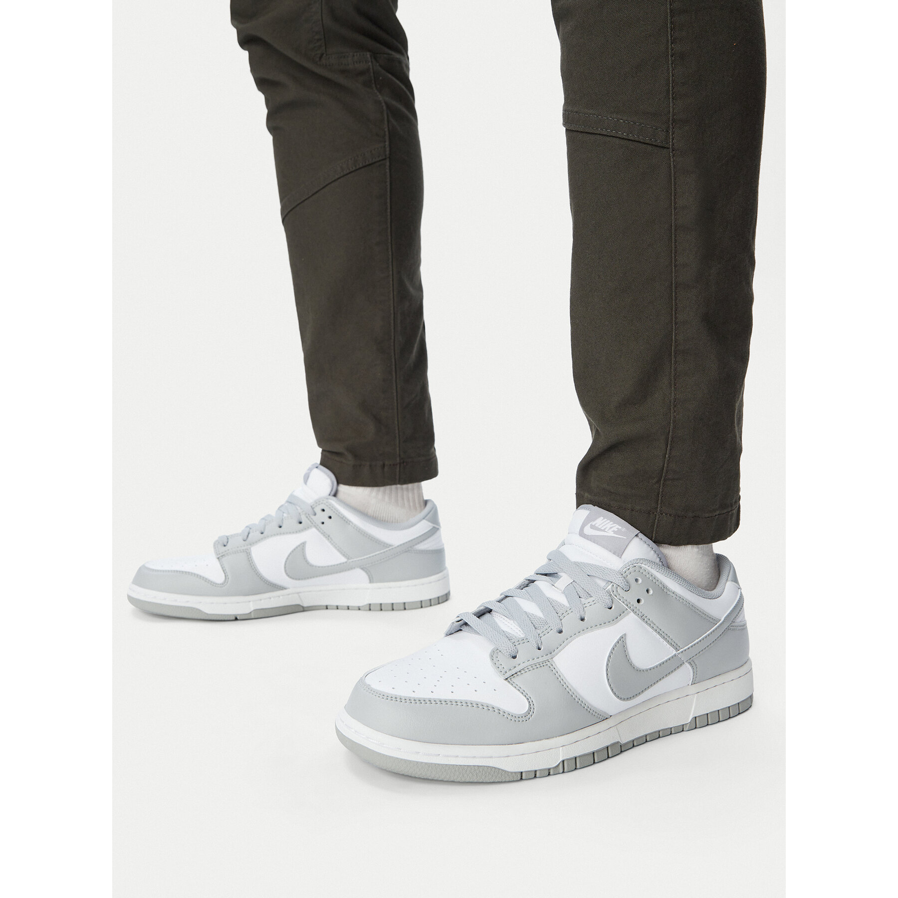 Superge Nike Dunk Low Retro HF5441 Siva