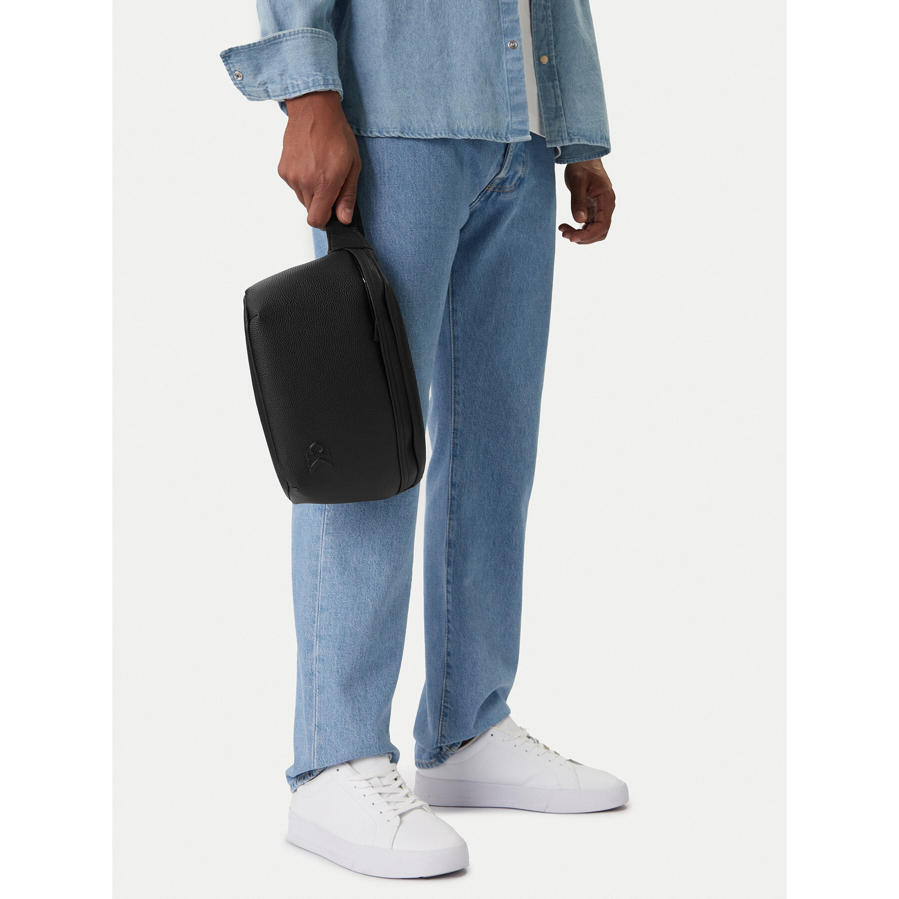 Borsetă Calvin Klein Jeans Cargo Waistbag LV04G3082G Negru