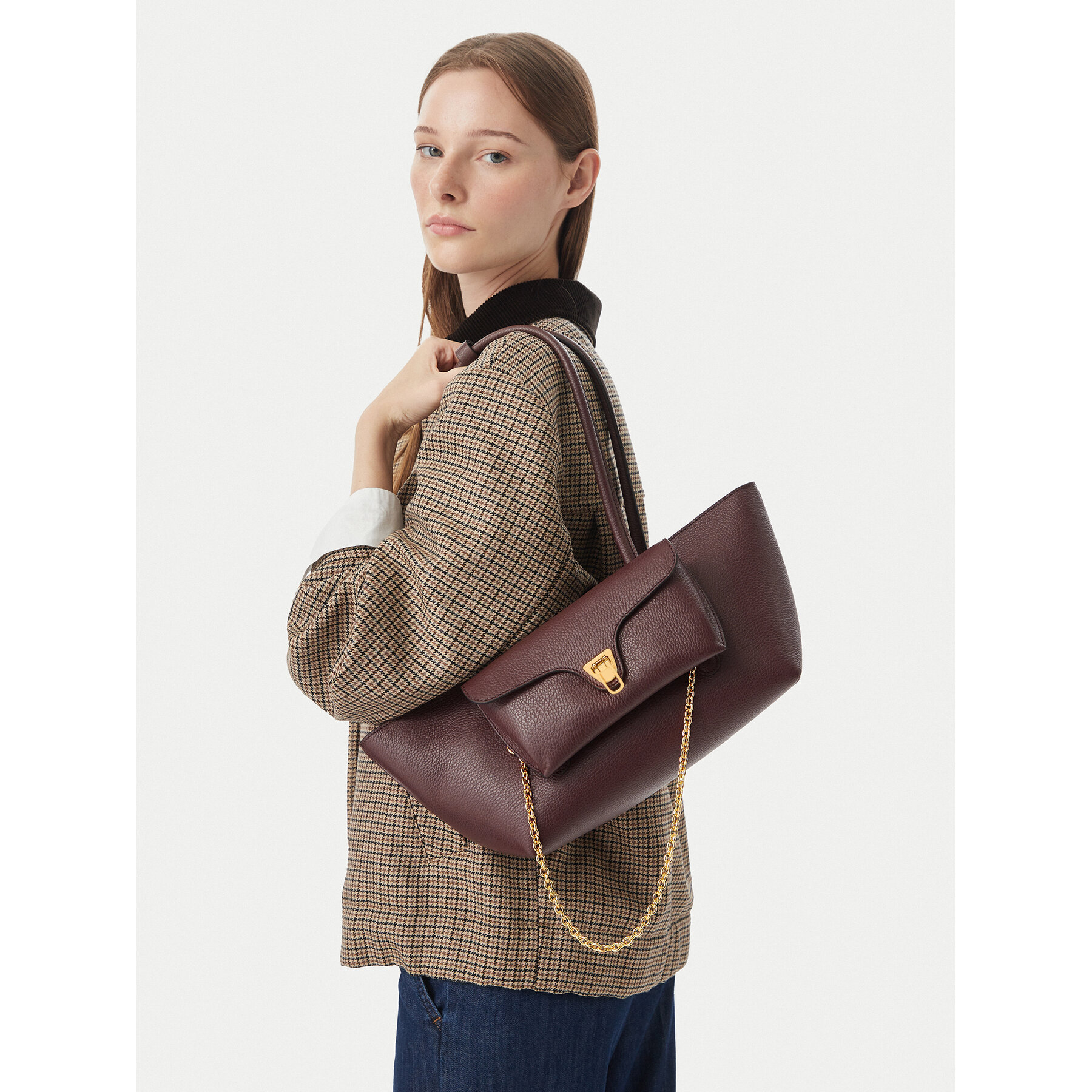 Coccinelle Τσάντα Coccinelle T8A Coccinelle Double Beat E1 T8A 11 03 01 Μπορντό