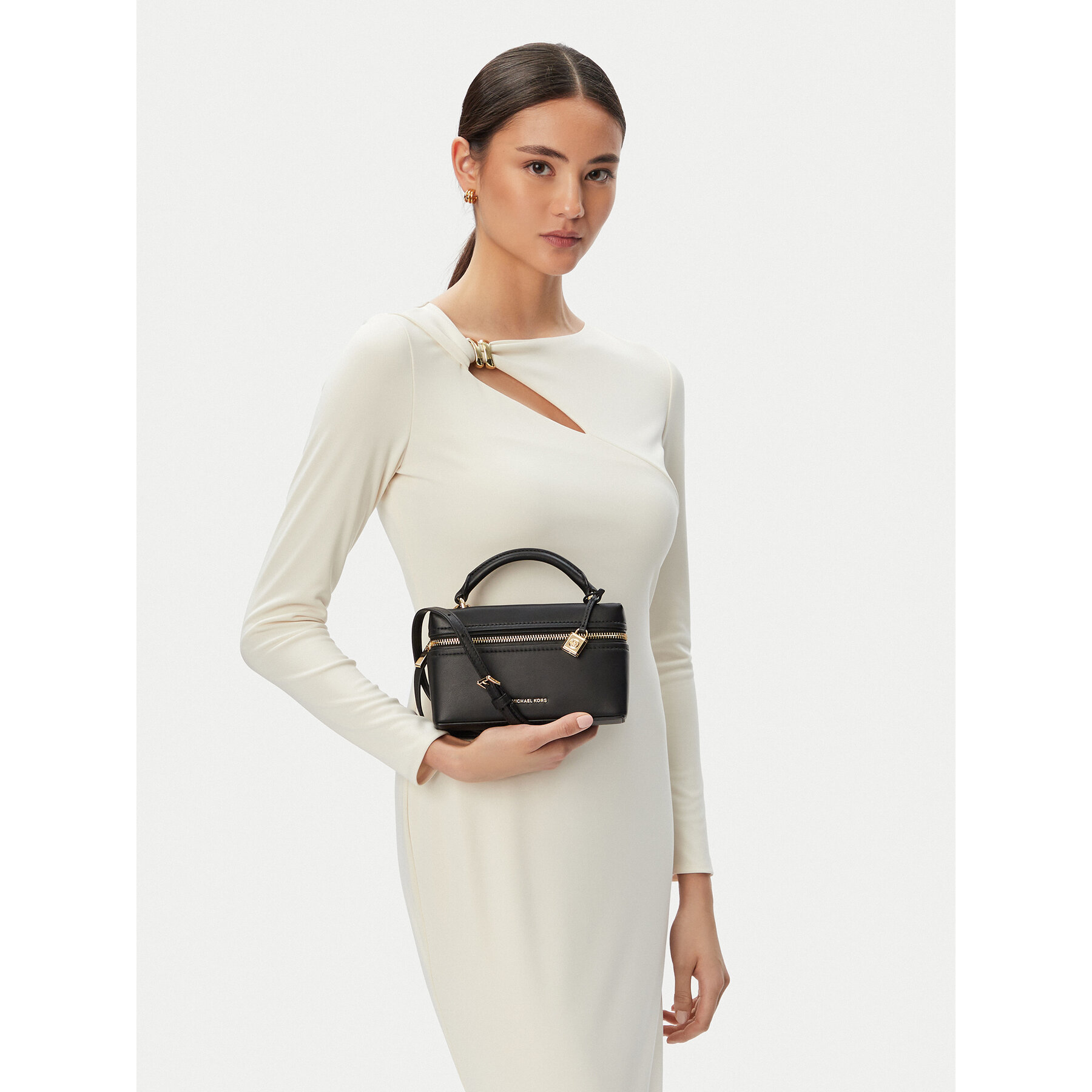 Kabelka MICHAEL Michael Kors 32S6GQ1C0L Čierna