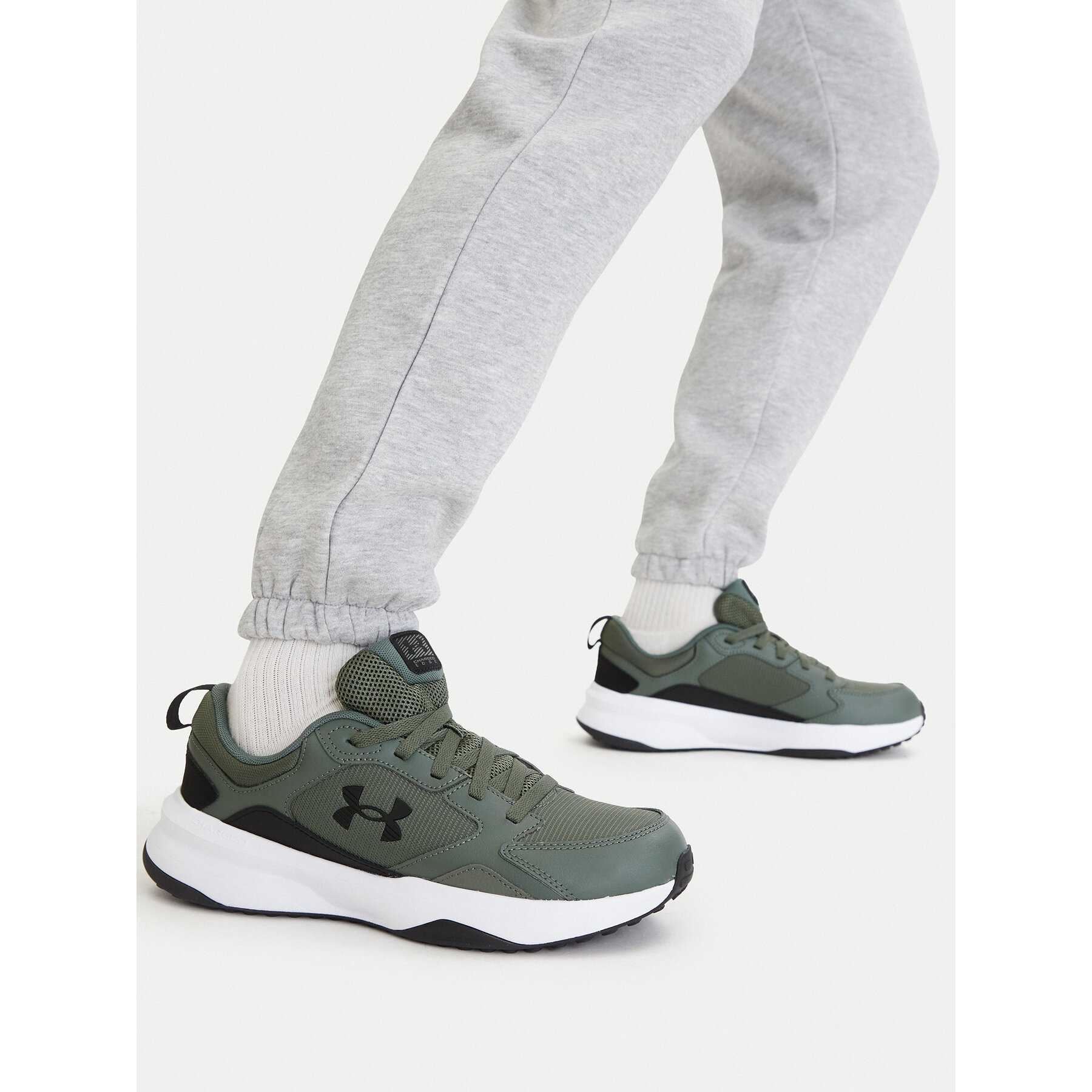 Sneakersy Under Armour UA Charged Edge 3026727 Zelená