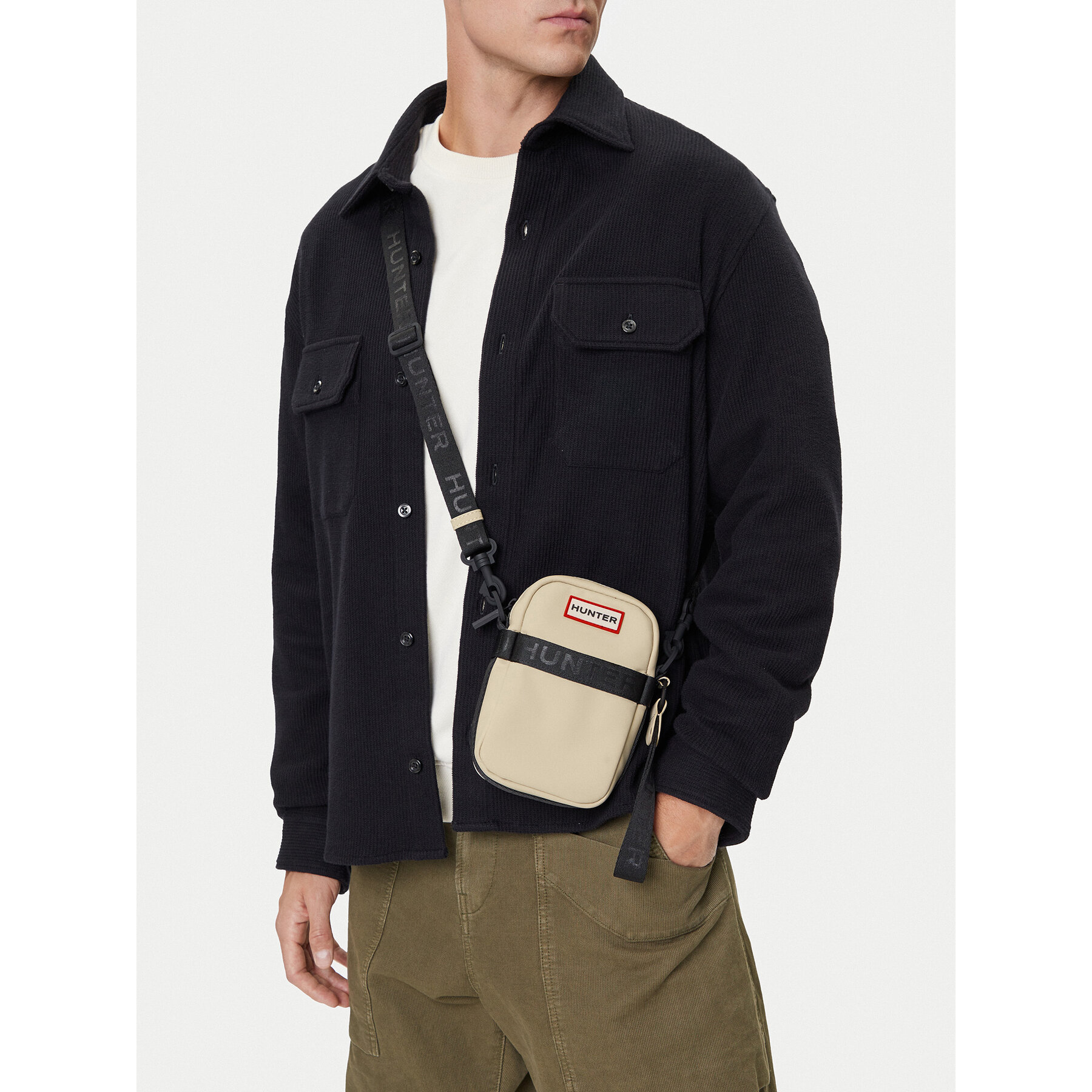 Мъжка чантичка Hunter C-HTR-XC-003-08 Бежов