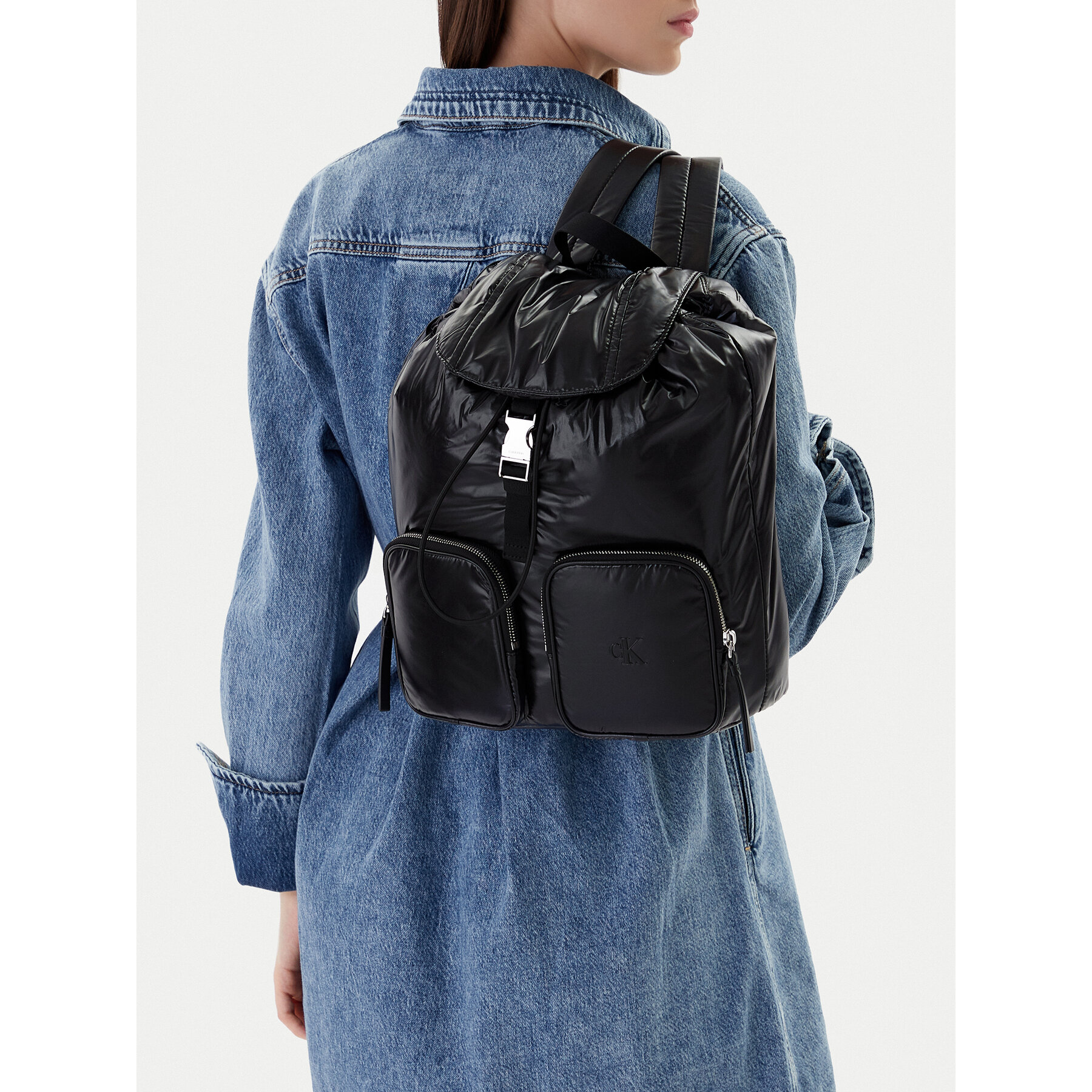 Ruksak Calvin Klein Pocket Nylon Flap Backpack LV04F3406G Čierna
