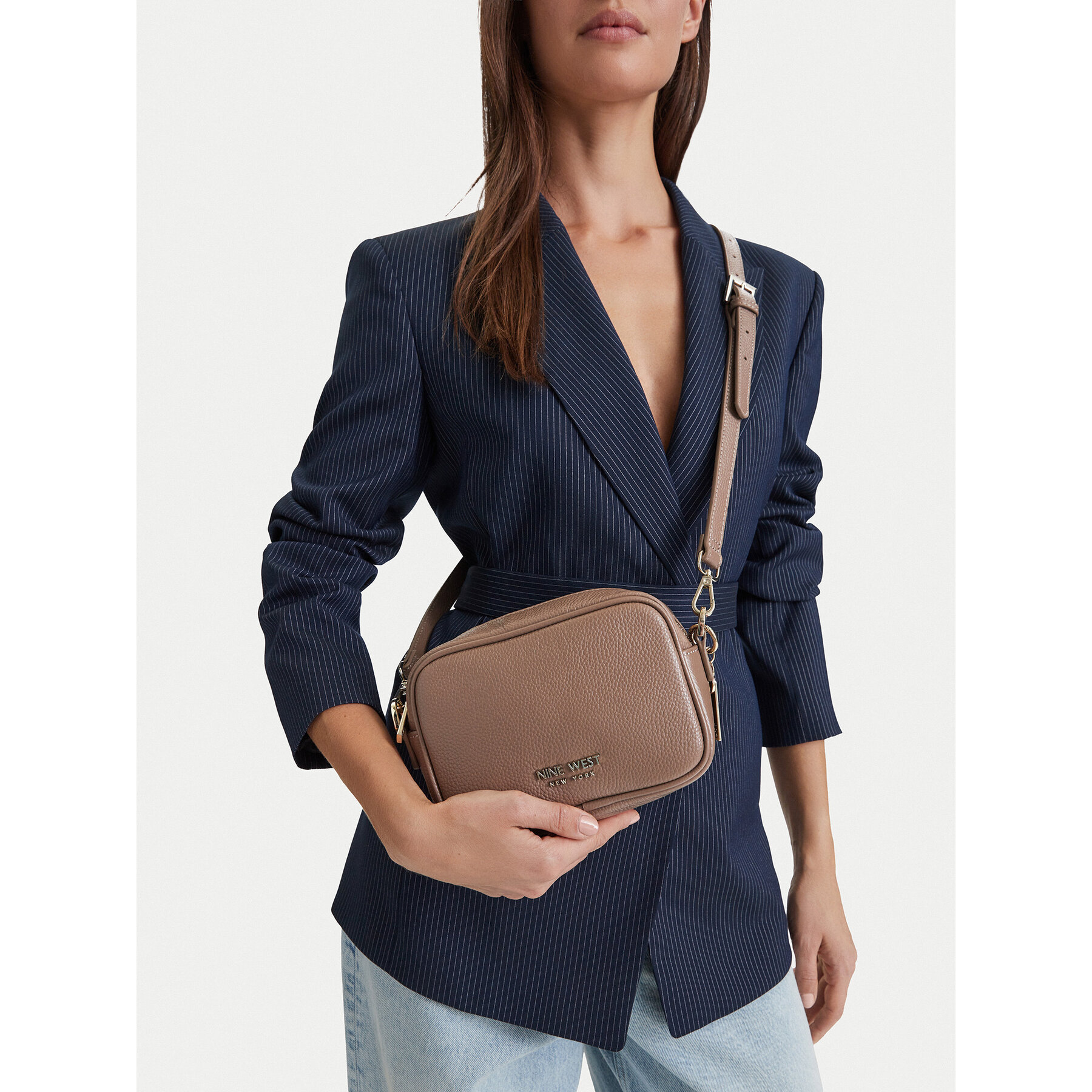 Ročna torba Nine West EO-CALM POISE-LDA6766B Temno bež