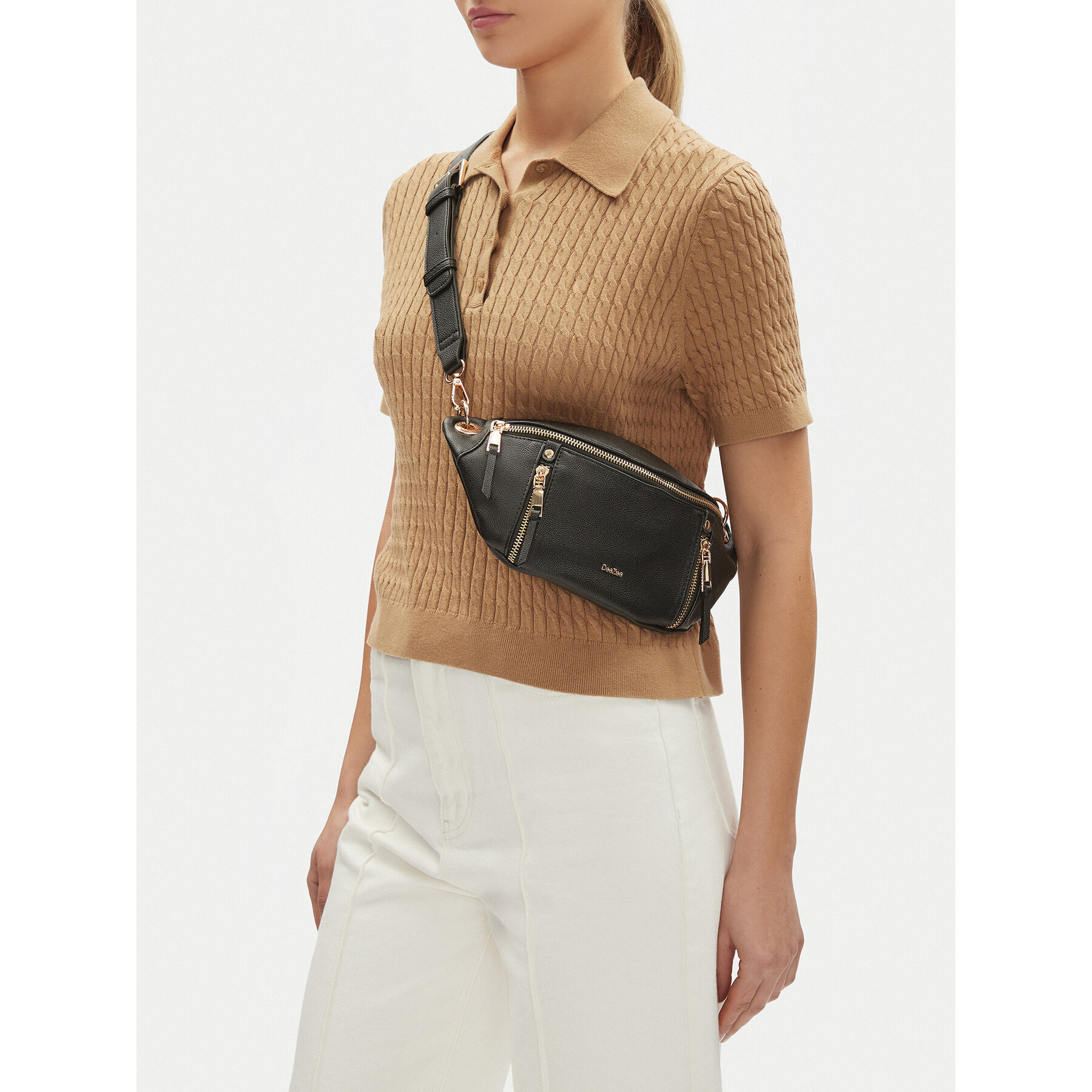 Чанта за кръст﻿ DeeZee DZE-L-002-07 Черен