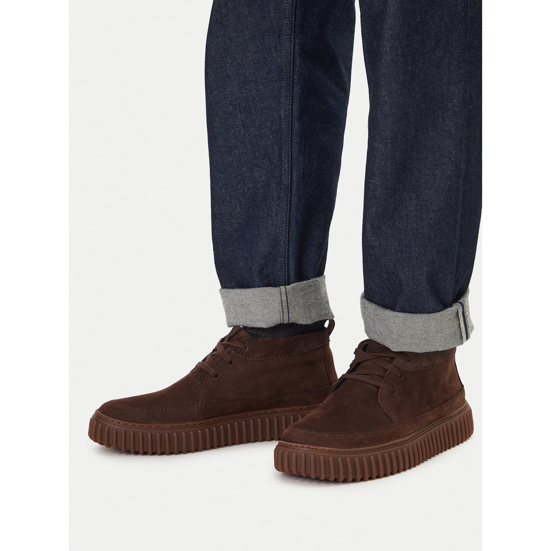 Gležnjače Clarks Torhill LaceHi 26184694 Tamno smeđa