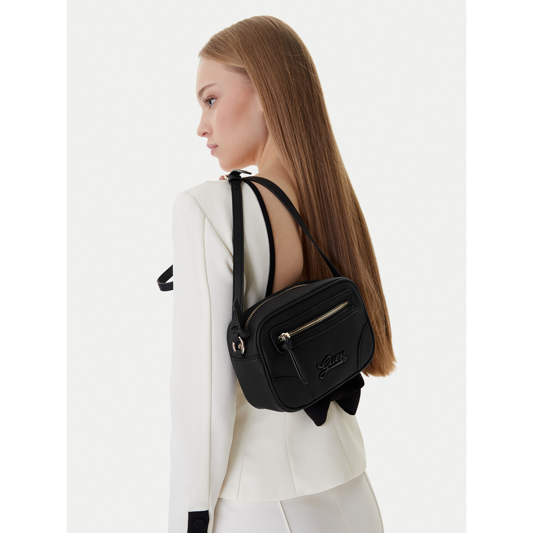 Дамска чанта Guess J6GZ03 WGVT0 Черен