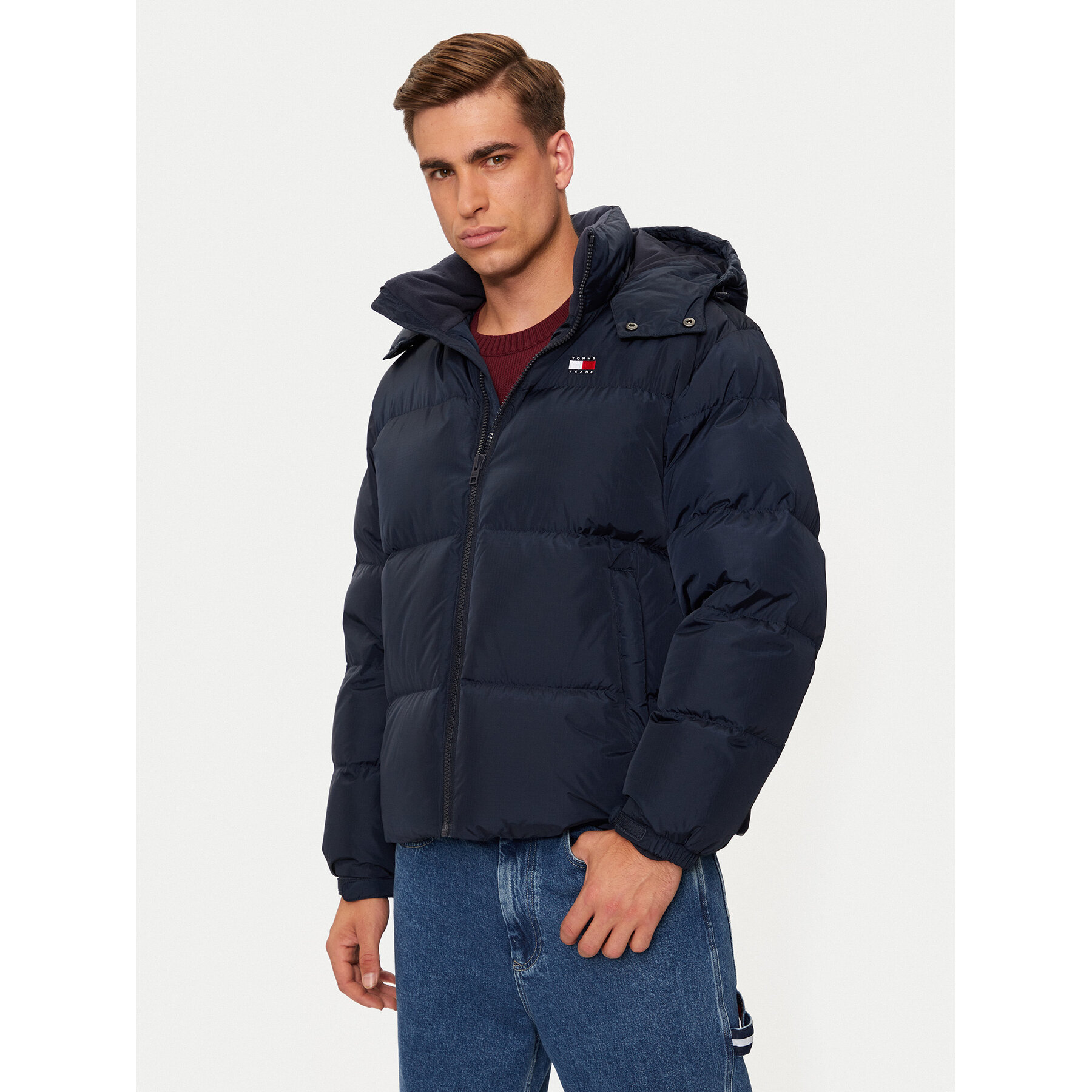 Tommy Jeans Daunenjacke Alaska DM0DM20479 Dunkelblau Regular Fit