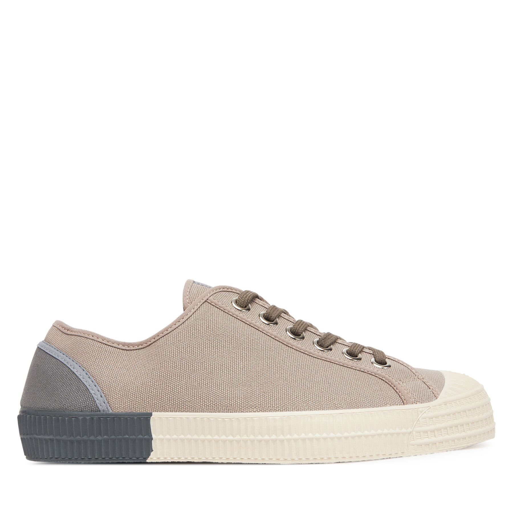 Sneakers aus Stoff Novesta