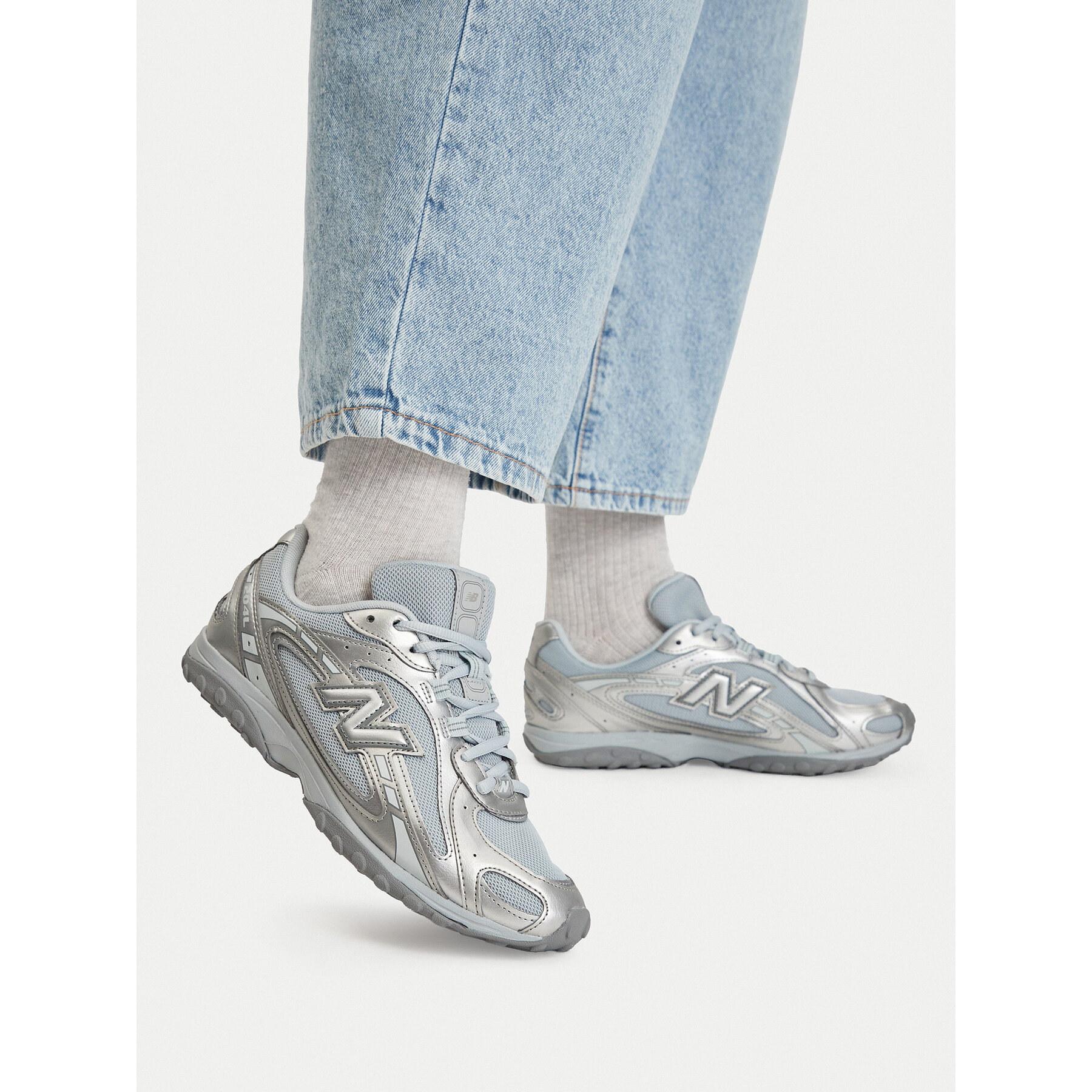 Сникърси New Balance U204LCMA Сребрист