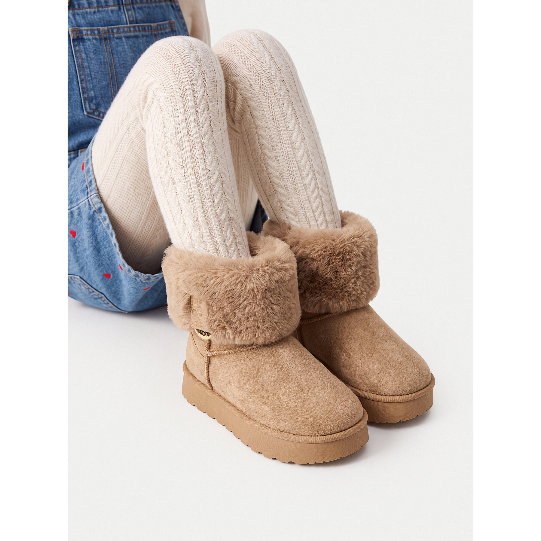 Апрески DeeZee CEO-CS6367-04 Бежов
