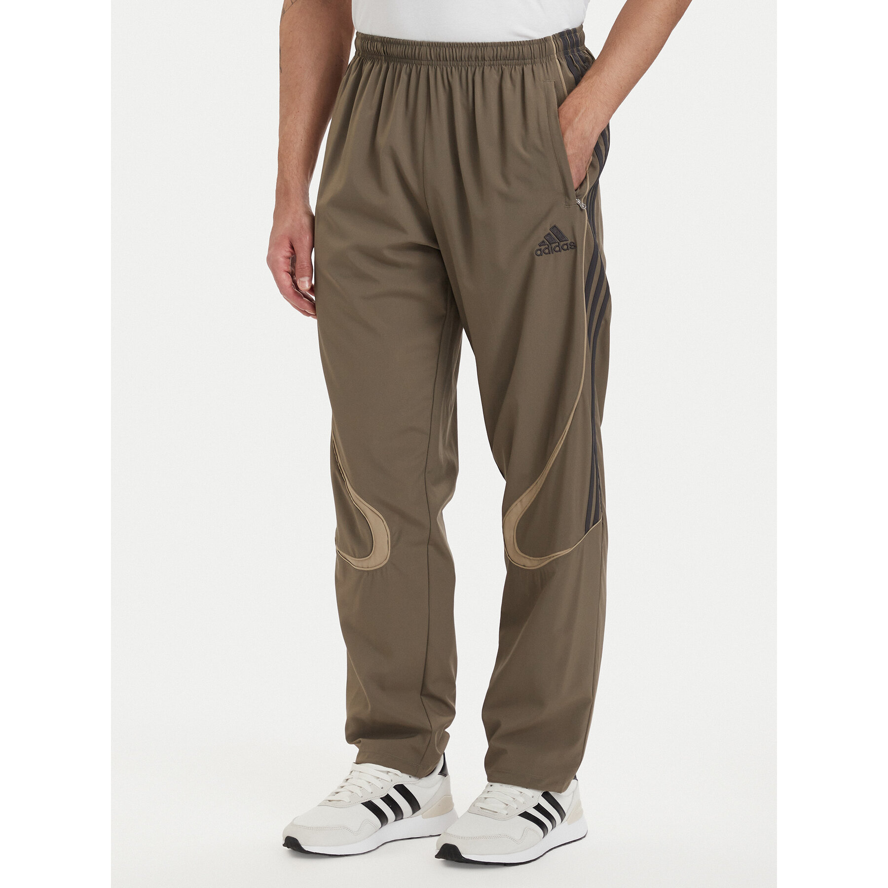 adidas Jogginghose adicolor Teamgeist KD5865 Khakifarben Loose Fit