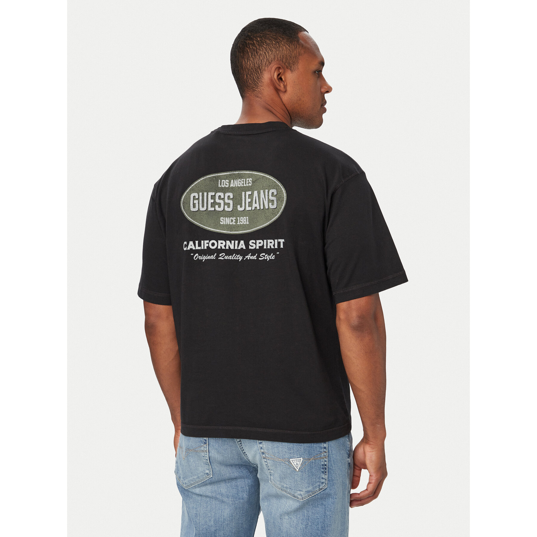 Guess T-Shirt 183252 Μαύρο Classic Fit