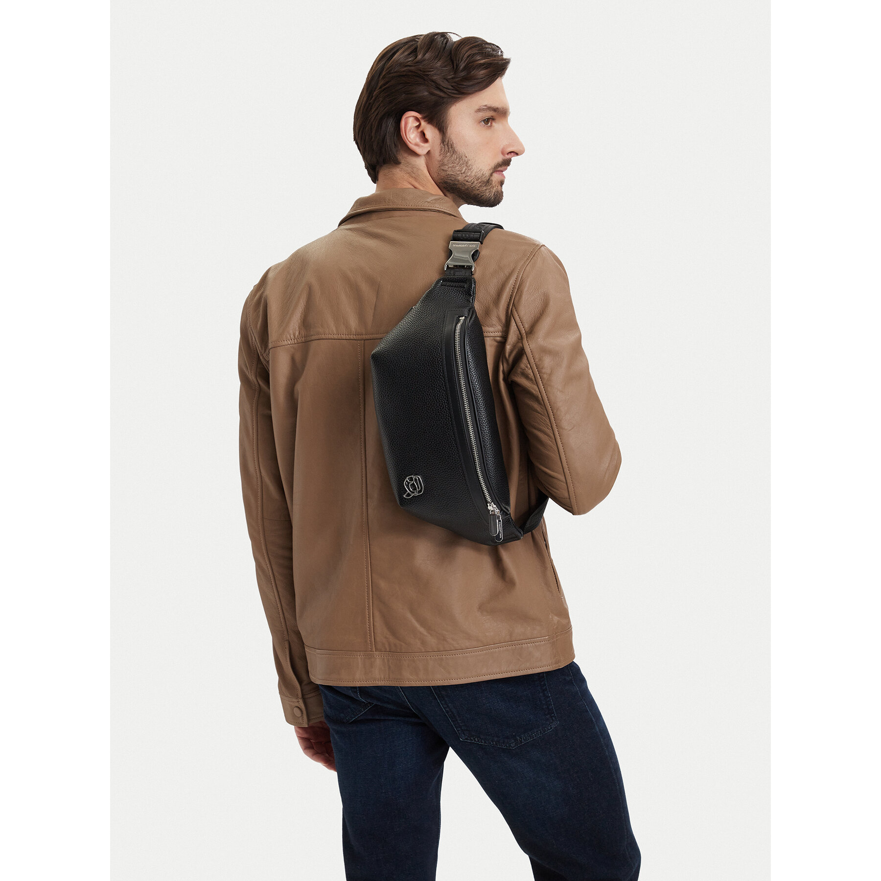 Övtáskák KARL LAGERFELD A3M30170 Fekete