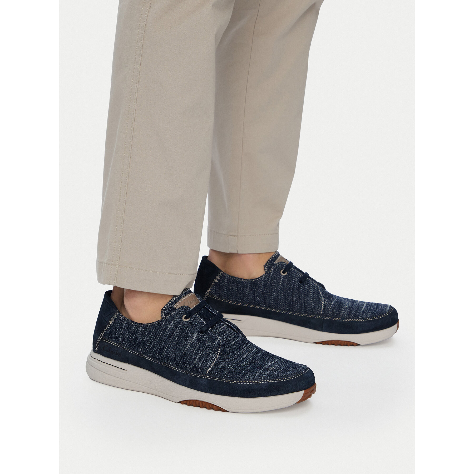 Poltopánky Clarks Easeway Lace 26187413 Tmavomodrá