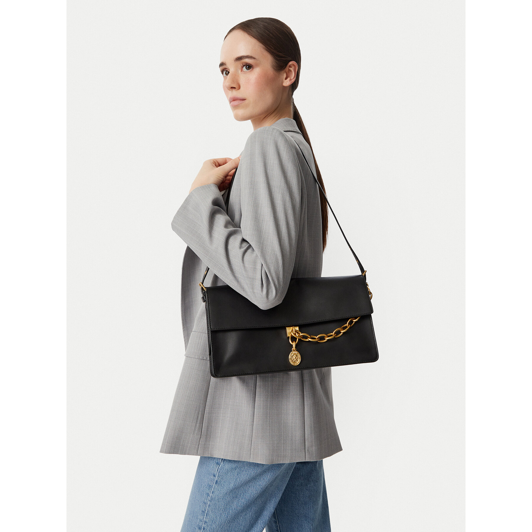 Τσάντα Tommy Hilfiger Crest Leather Conv Shoulder Bag AW0AW19015 Μαύρο