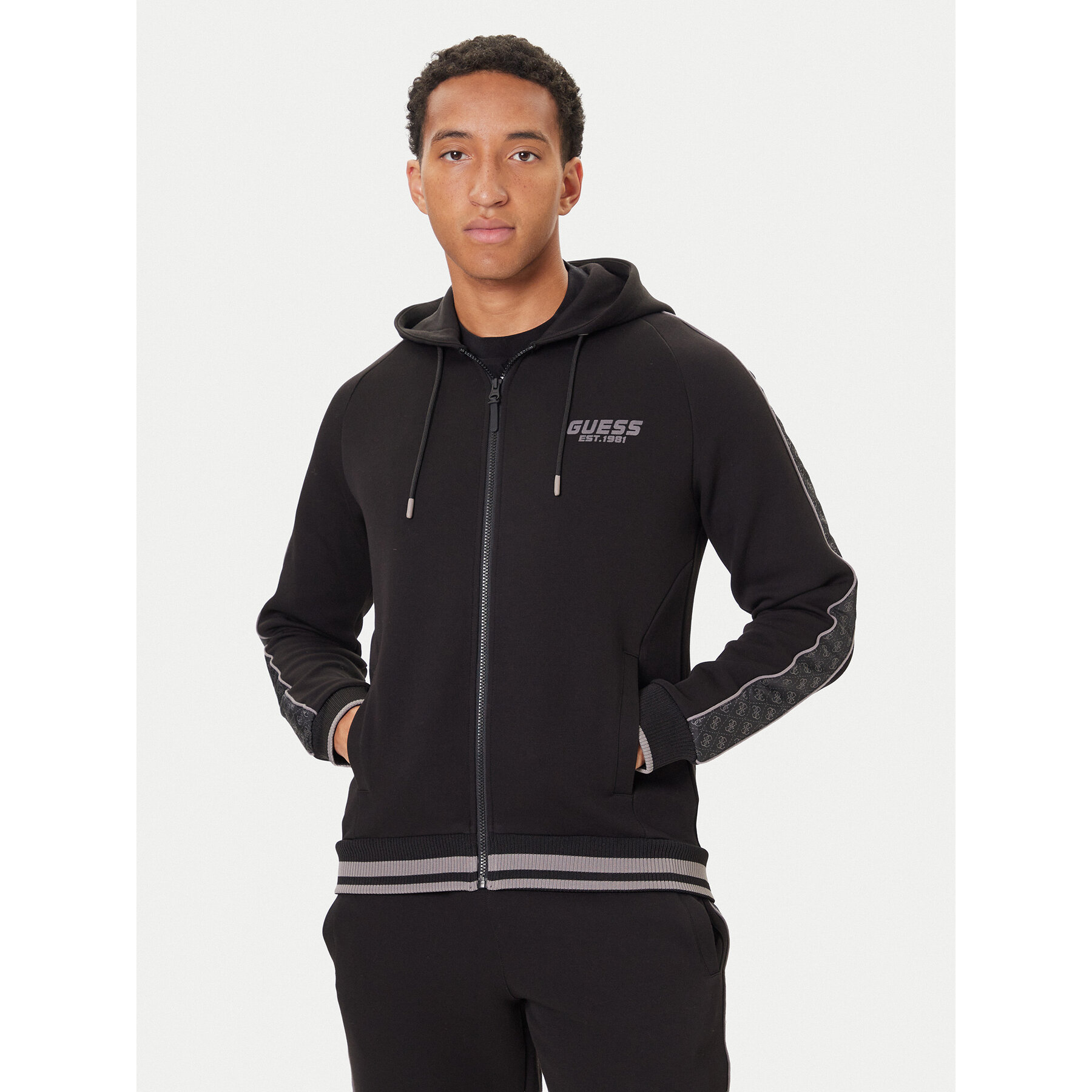 Guess Sweatshirt Z5BQ12 KB3P2 Schwarz Regular Fit