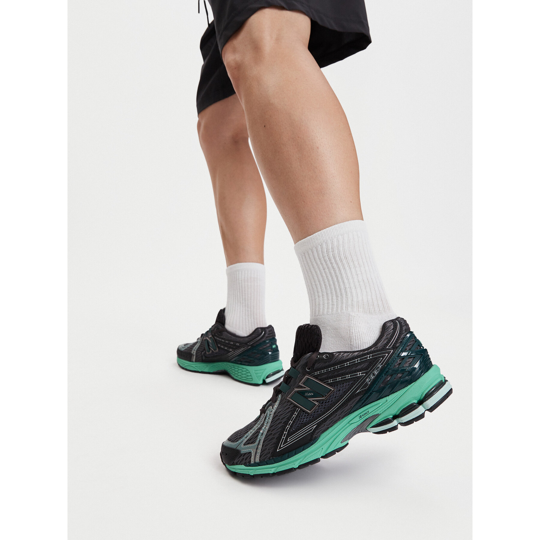 Tenisice New Balance U19068O6 M Crna