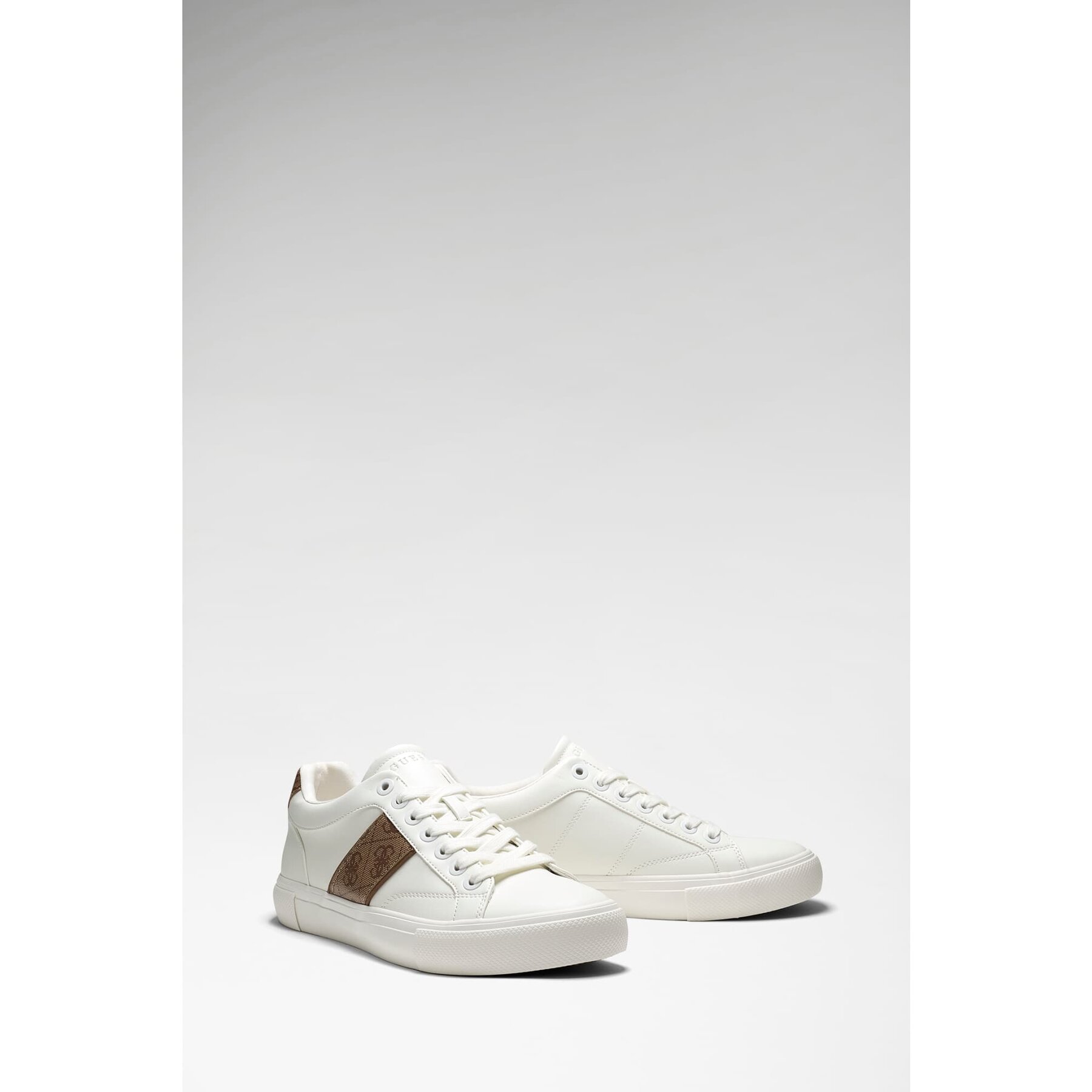 Guess Sneakers 182996 Beige