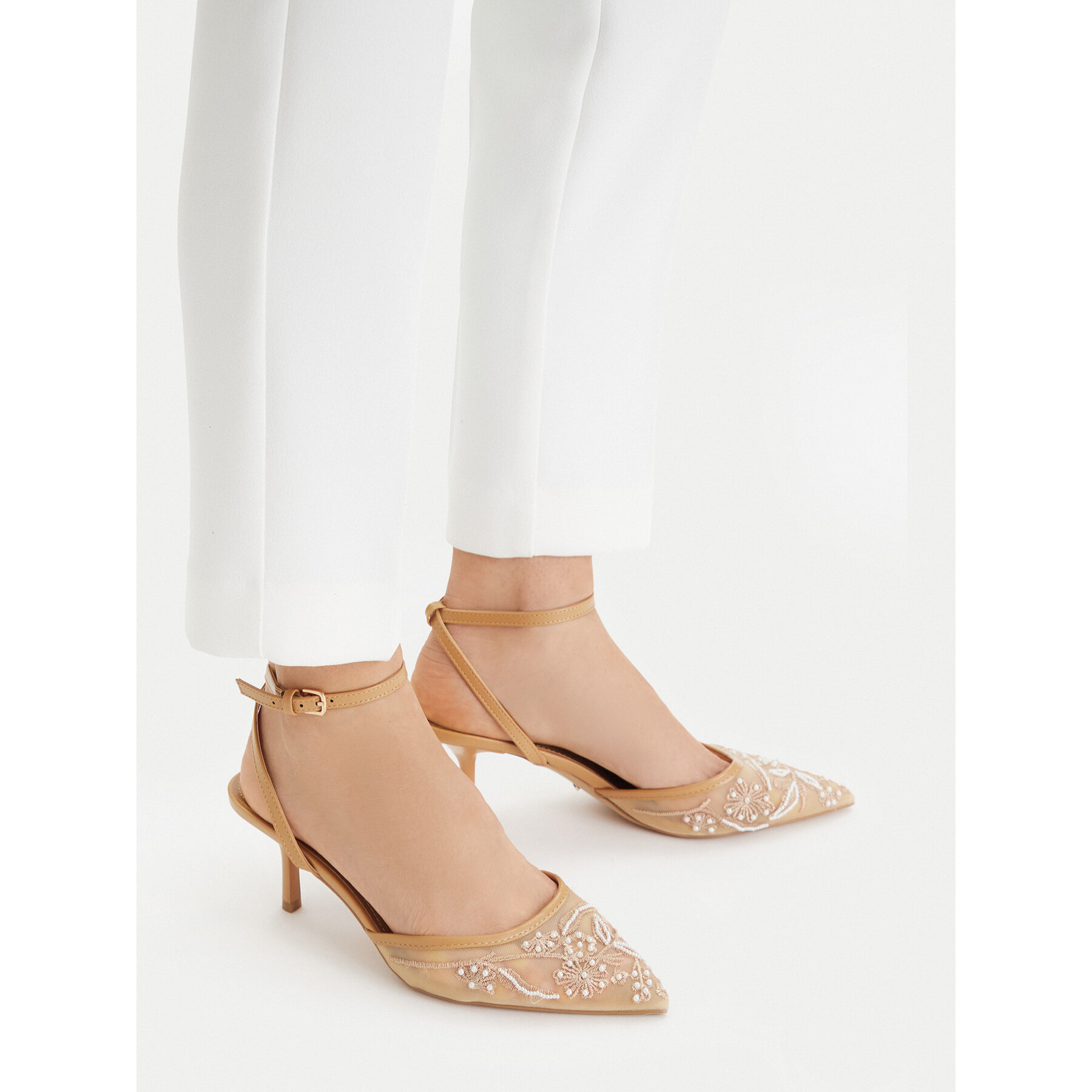 Pantofi pumps DeeZee CEO-CD25-09-3 Bej