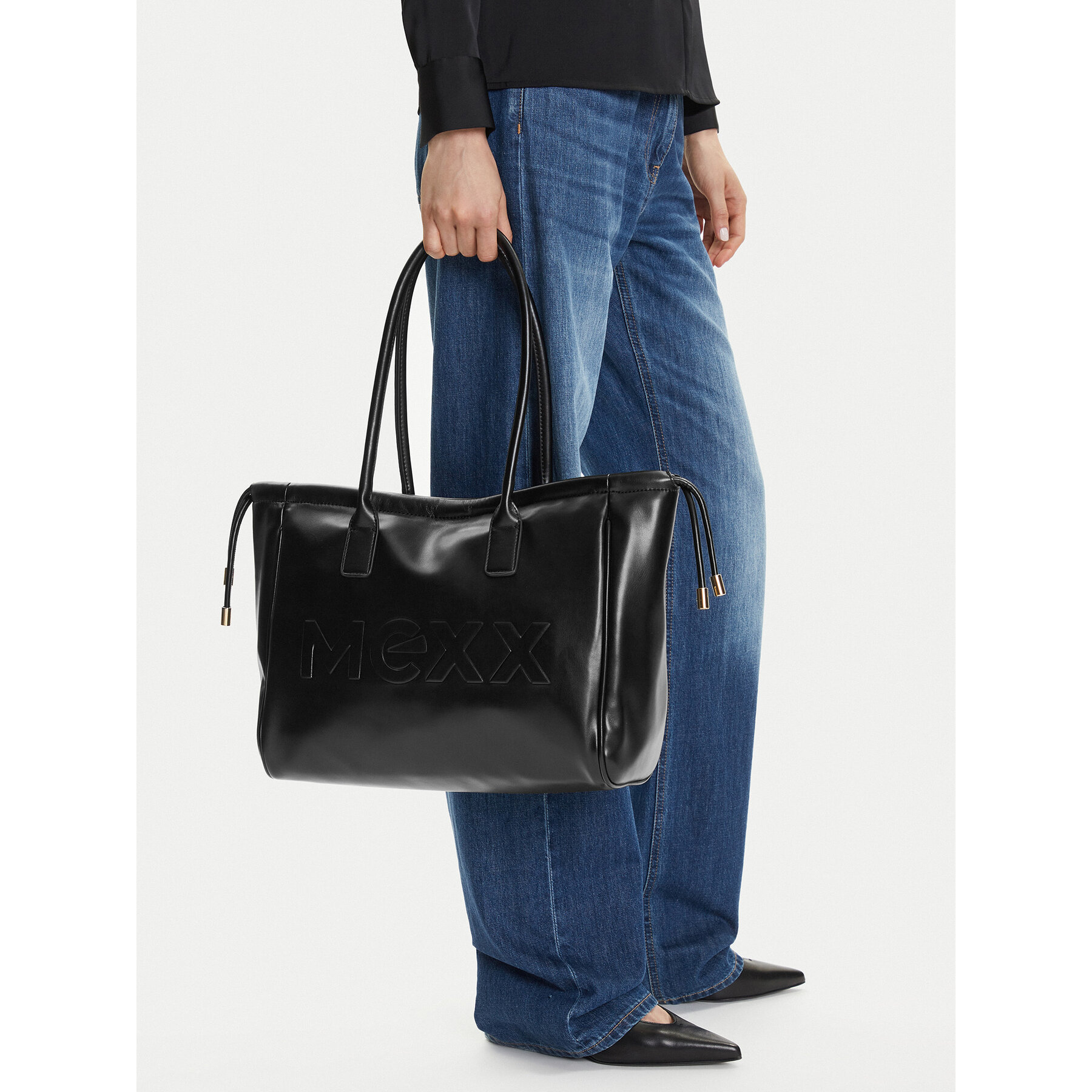 Дамска чанта MEXX C-MEXX-S-004-08 Черен