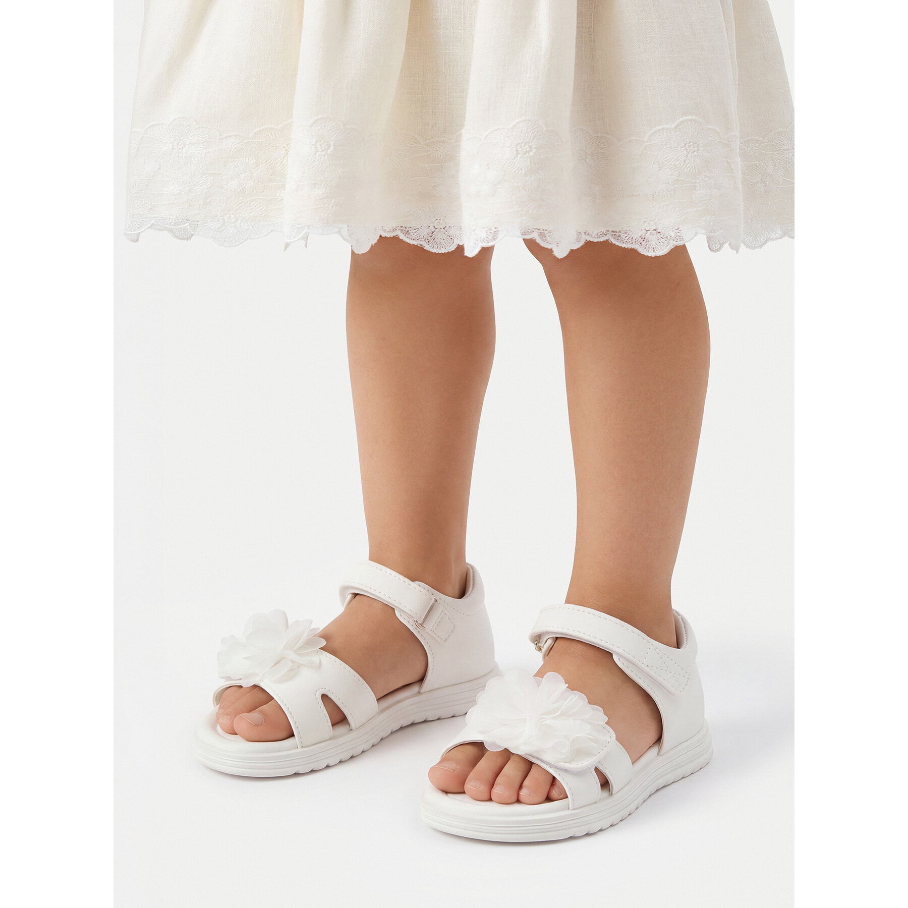 Sandali DeeZee CEO-CM240723-2 Bela