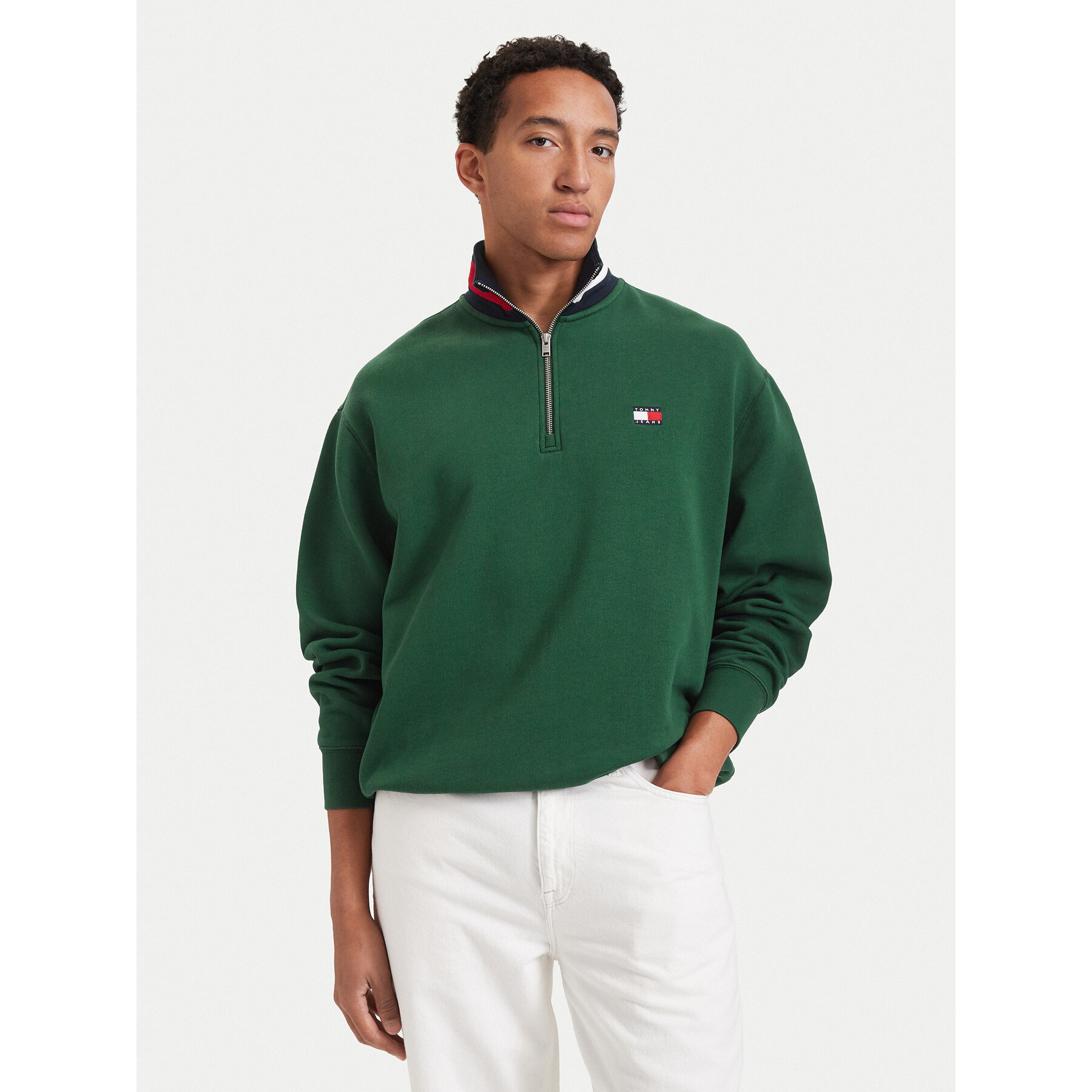 Tommy Jeans Sweatshirt DM0DM23605 Dunkelgrün Relaxed Fit
