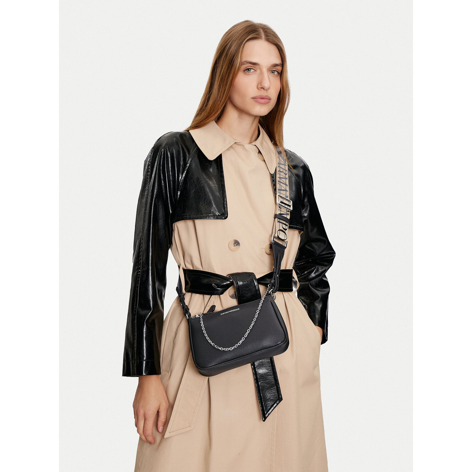 Дамска чанта Emporio Armani EW000540 AF12103 MC056 Черен