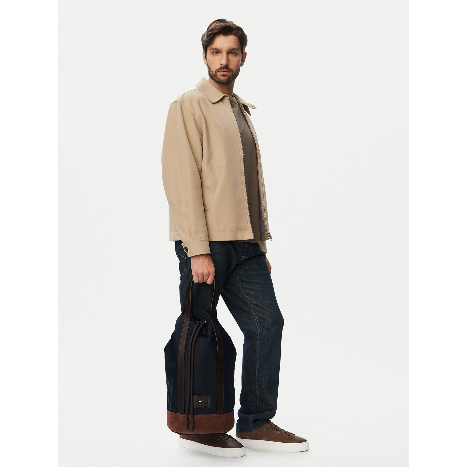 Ruksak Tommy Jeans Th Heritage Sling AM0AM14391 Modrá