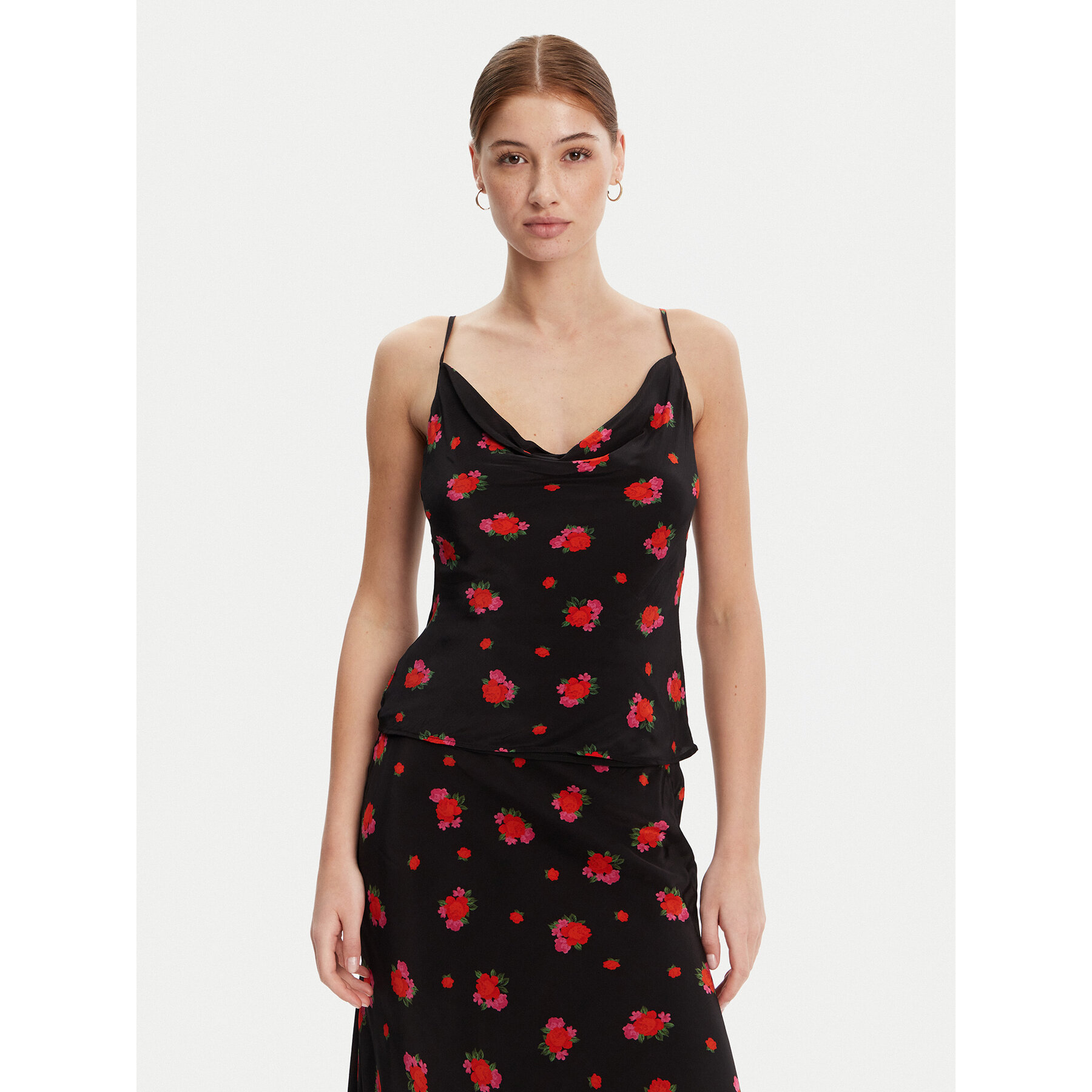 Bardot Marškinėliai 59752TB2 Juoda Slim Fit