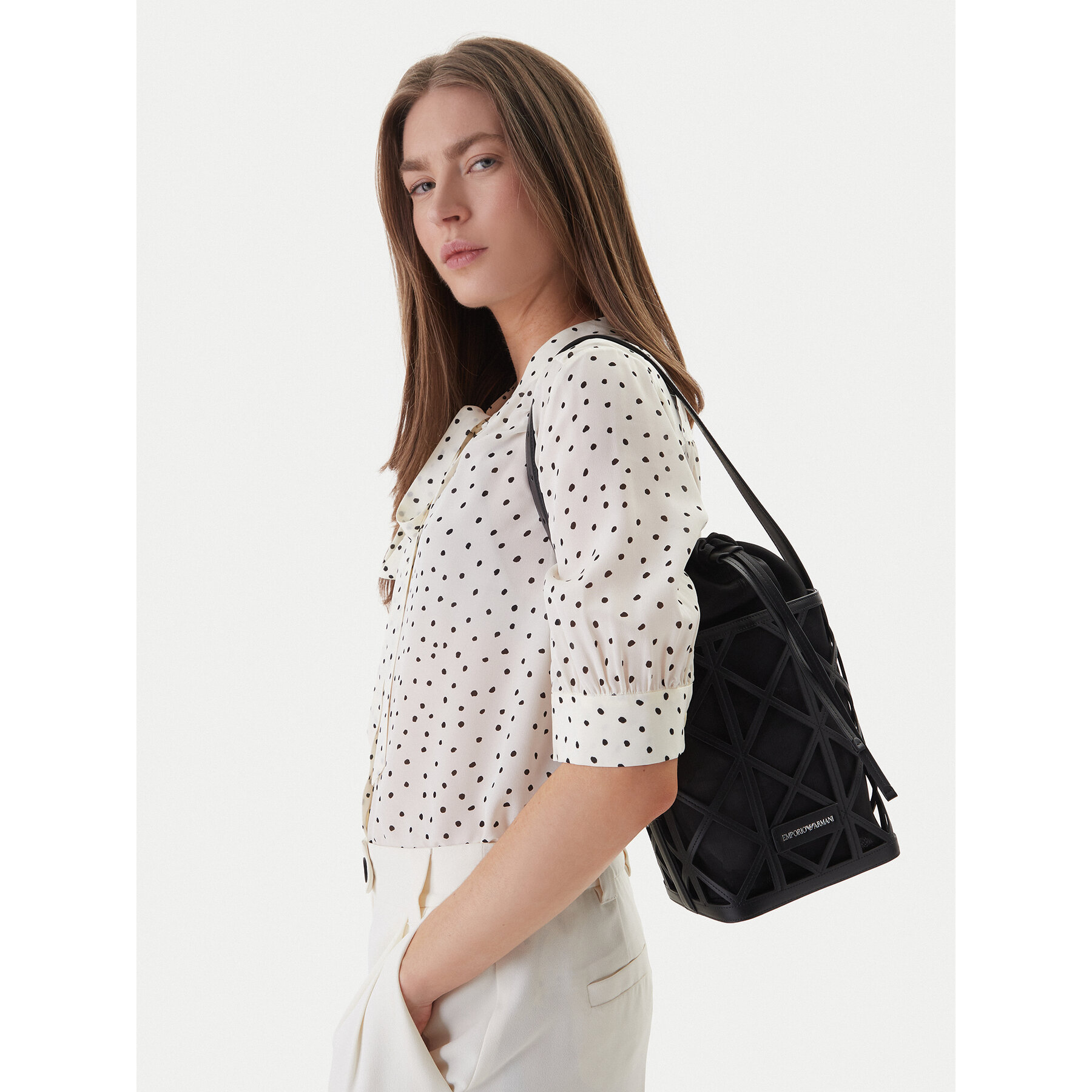 Ročna torba Emporio Armani EW004819 AF25756 MC012 Črna