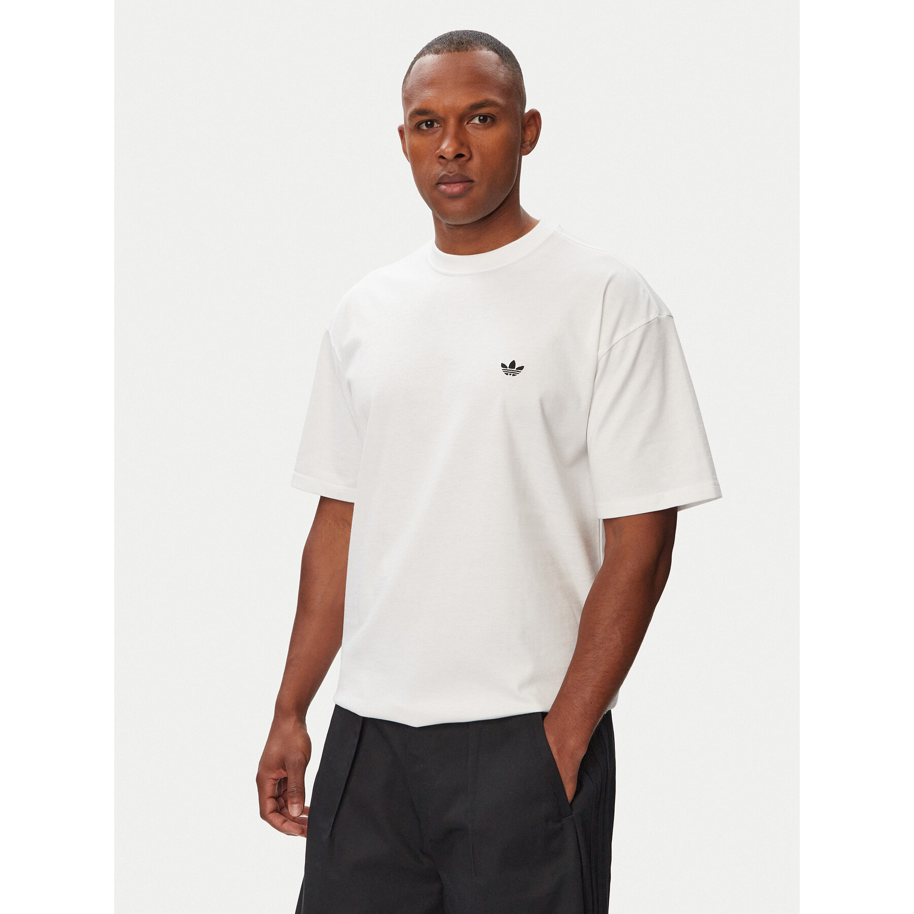 adidas Majica Trefoil Essentials LooseI A7534 Bela Regular Fit